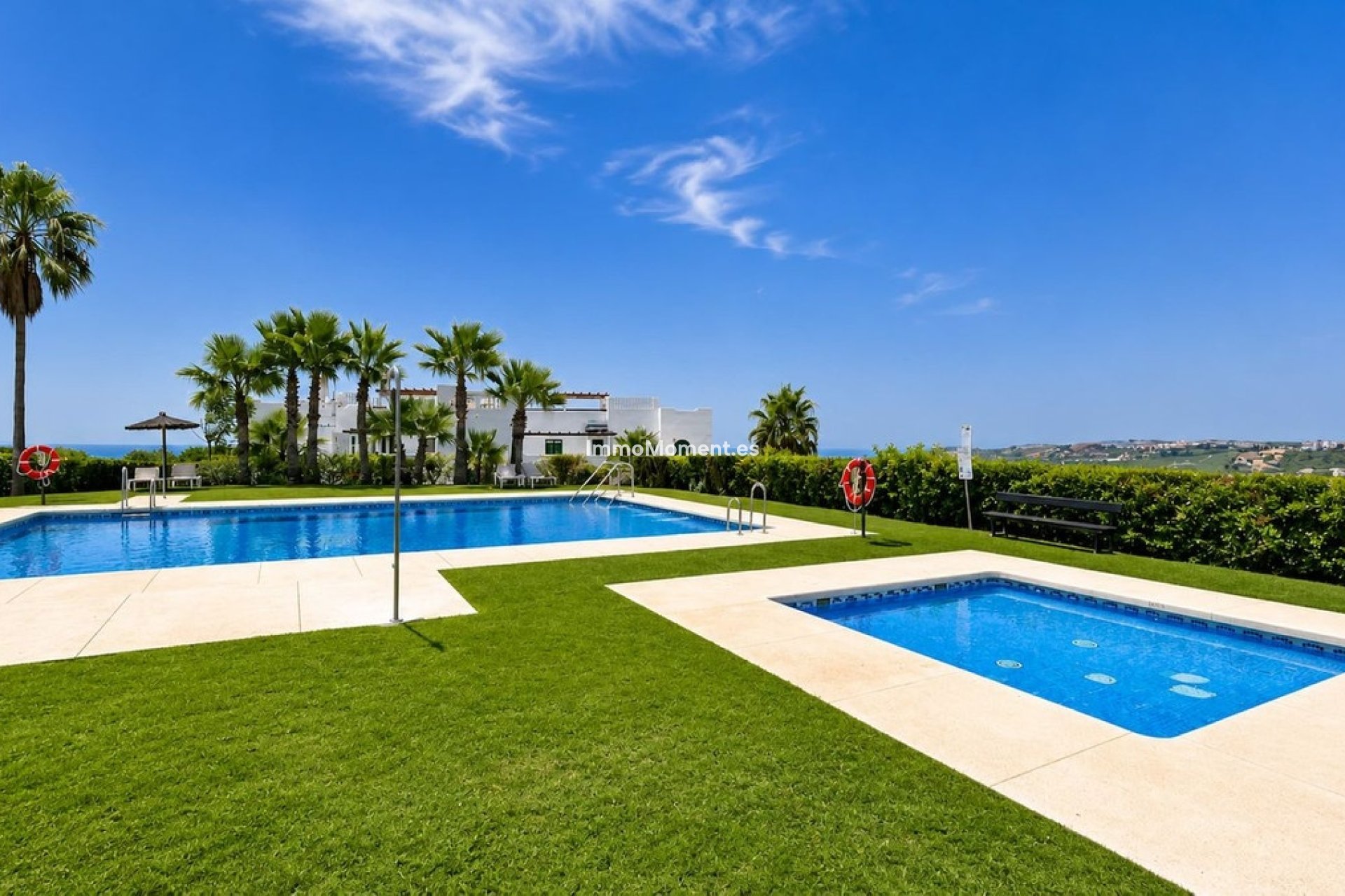 Resale - Apartment - Casares - Doña Julia