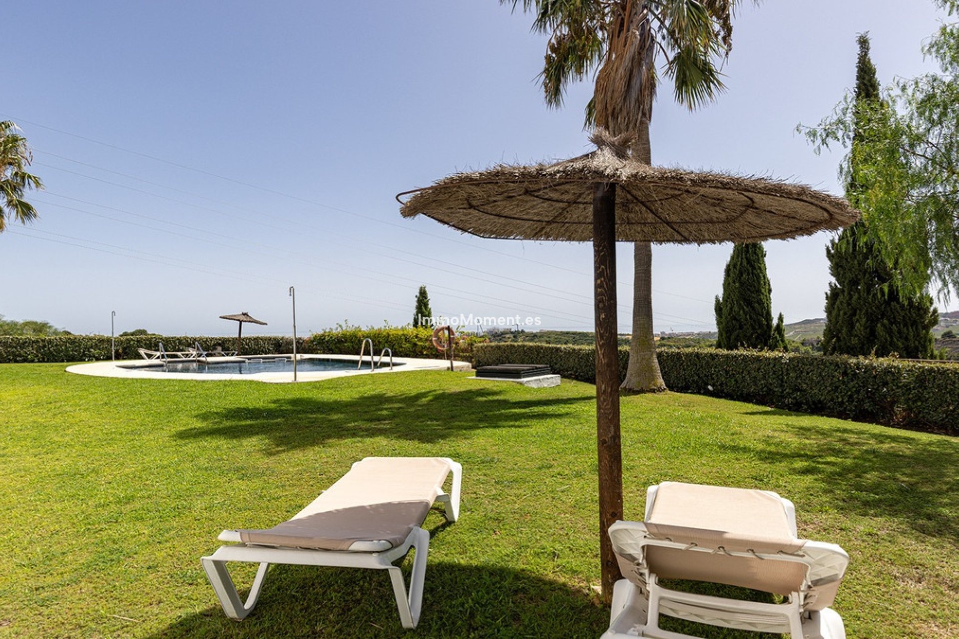 Resale - Apartment - Casares - Doña Julia