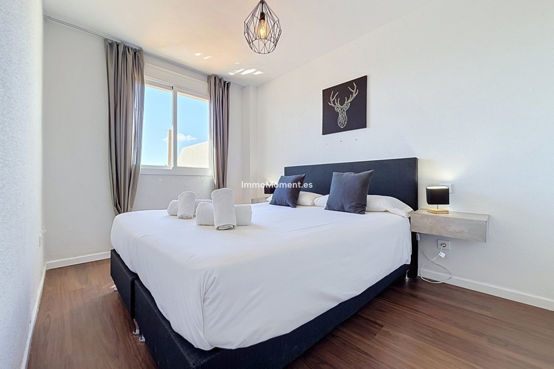 Resale - Apartment - Casares - Doña Julia