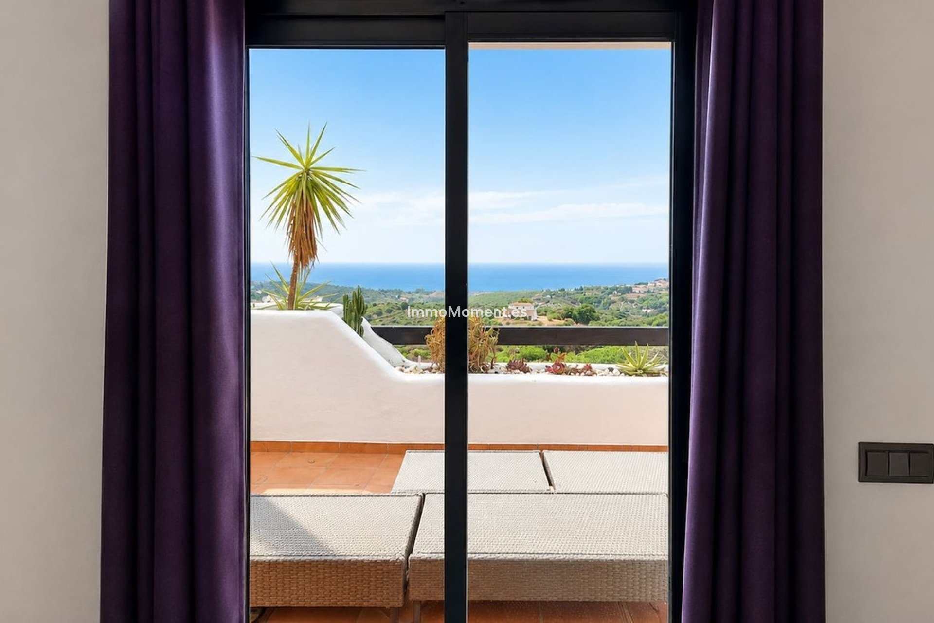 Resale - Apartment - Casares - Doña Julia