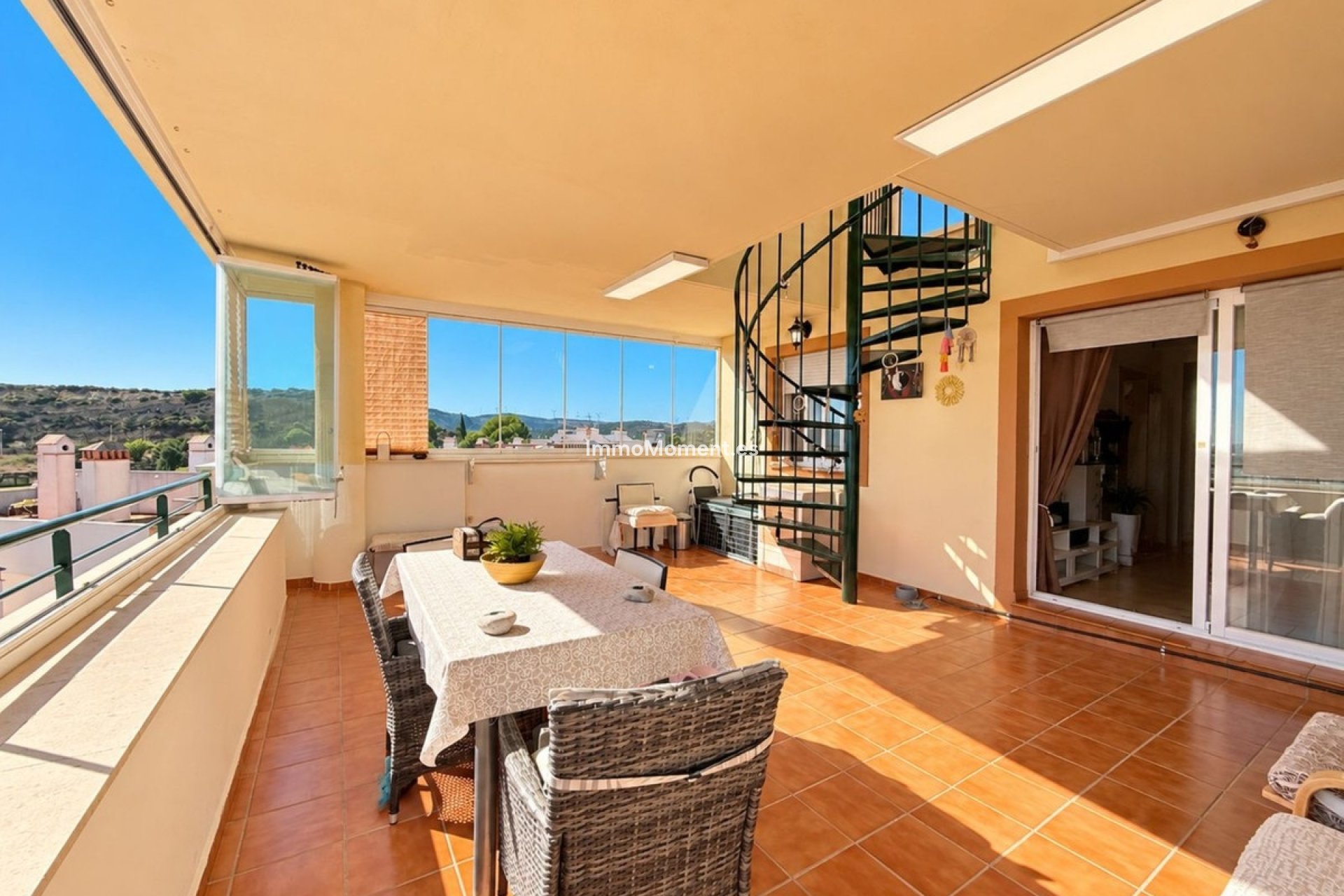 Resale - Apartment - Casares - Doña Julia