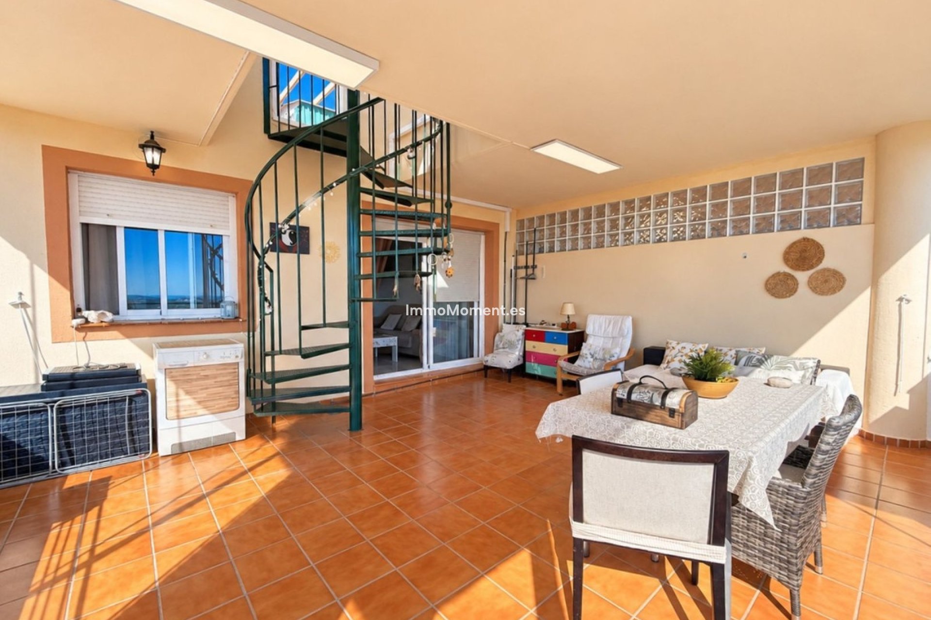 Resale - Apartment - Casares - Doña Julia