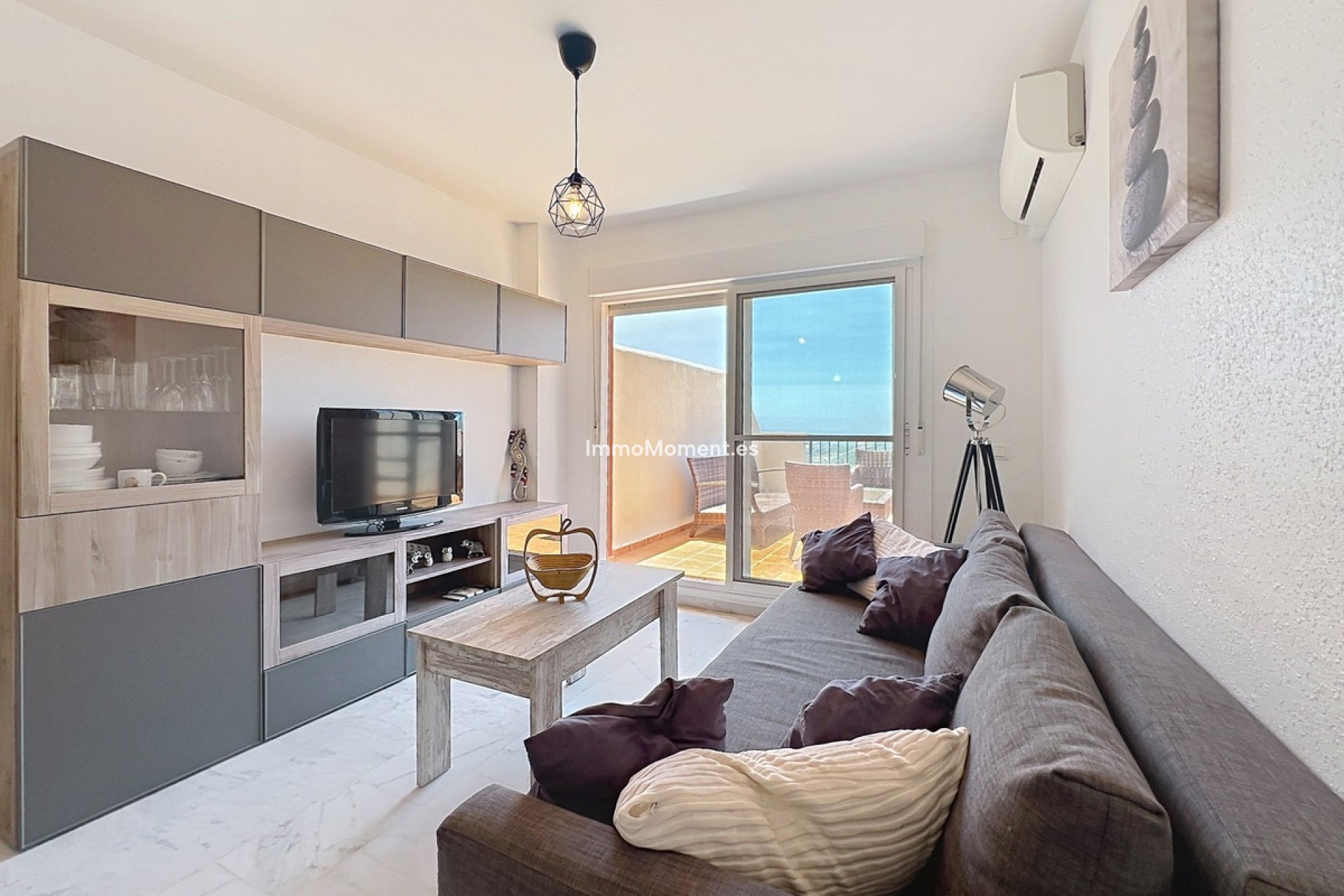 Resale - Apartment - Casares - Doña Julia