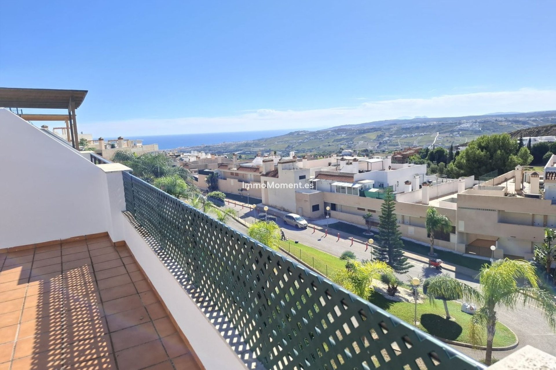Resale - Apartment - Casares - Doña Julia
