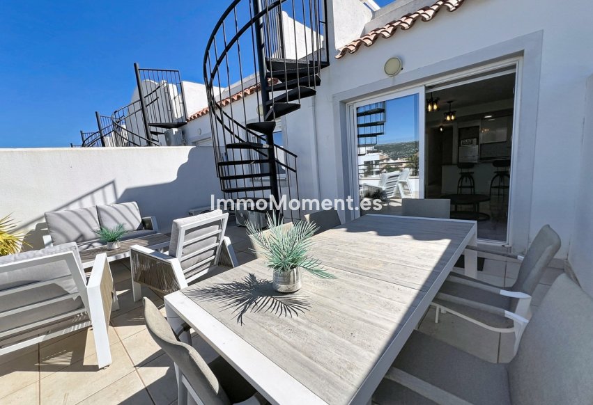 Resale - Apartment - Casares - Doña Julia