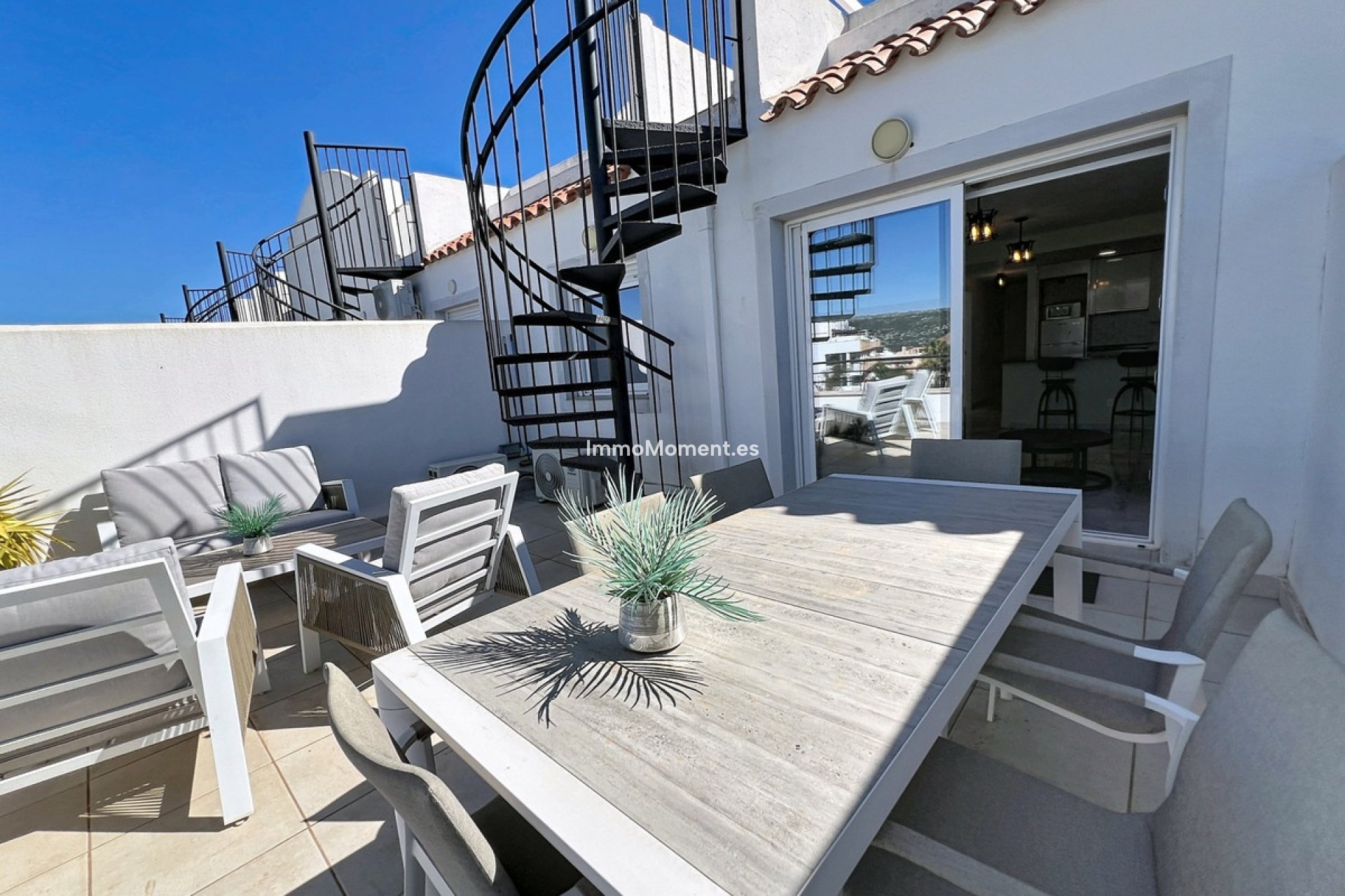 Resale - Apartment - Casares - Doña Julia