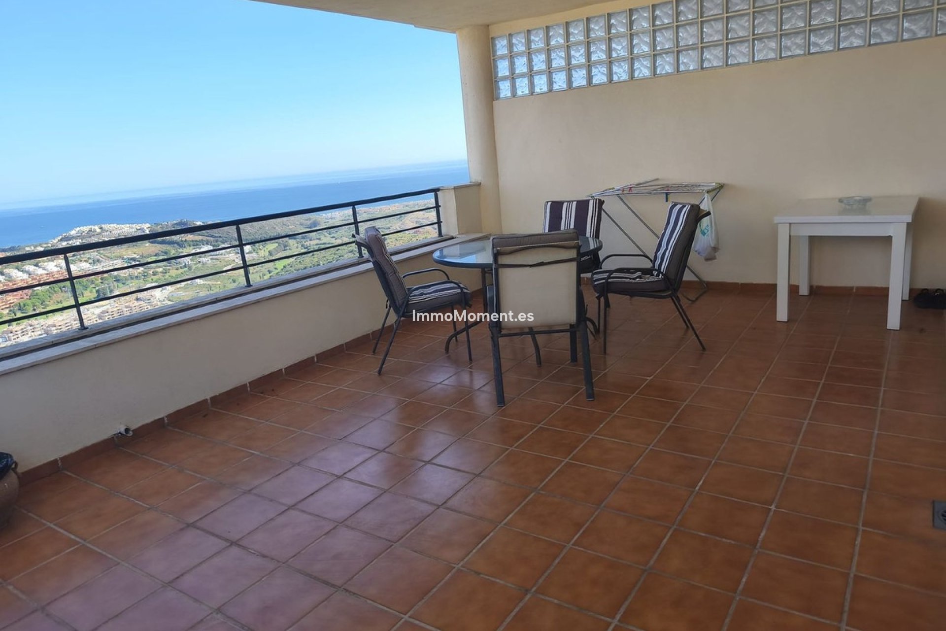 Resale - Apartment - Casares - Doña Julia