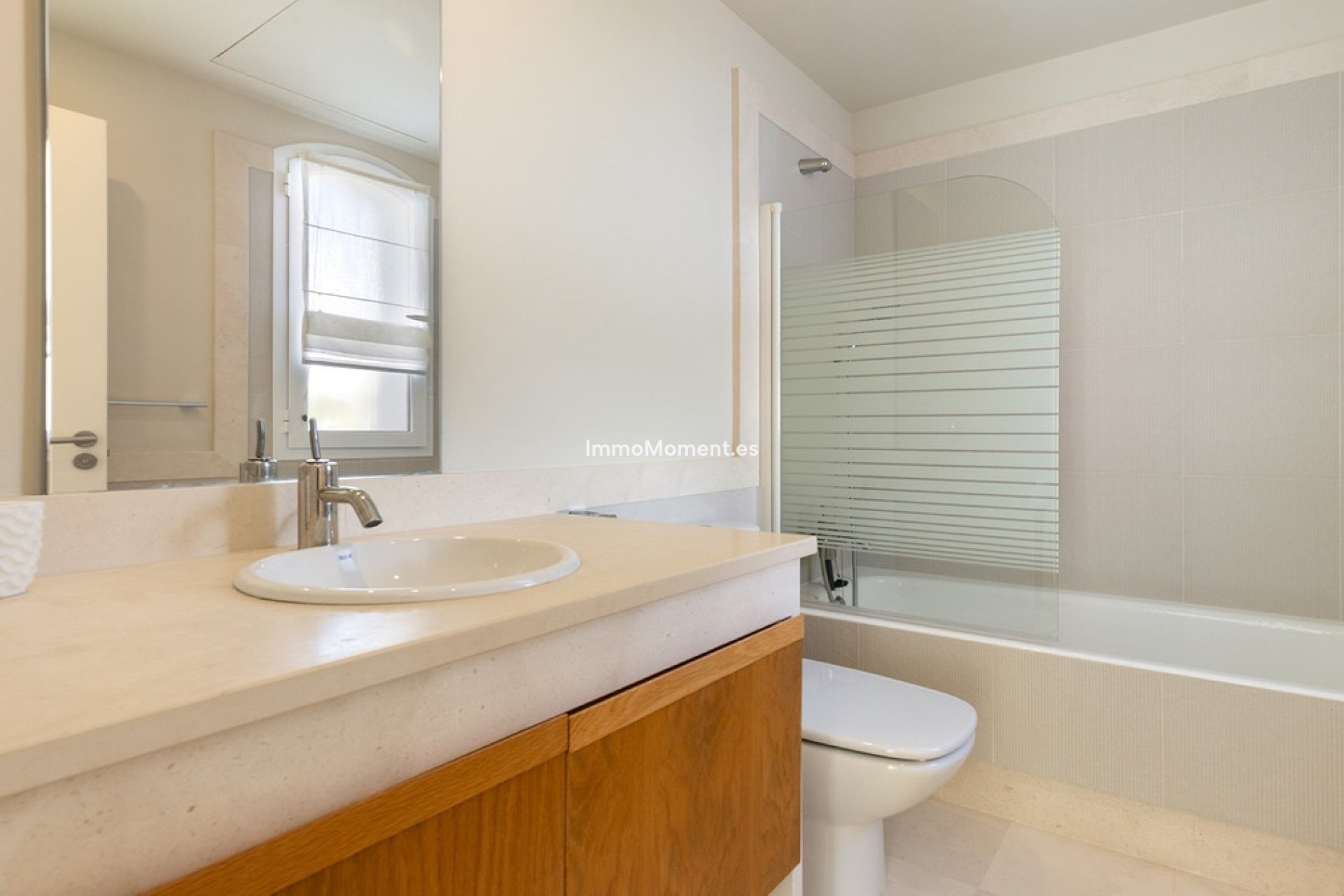 Resale - Apartment - Casares - Doña Julia