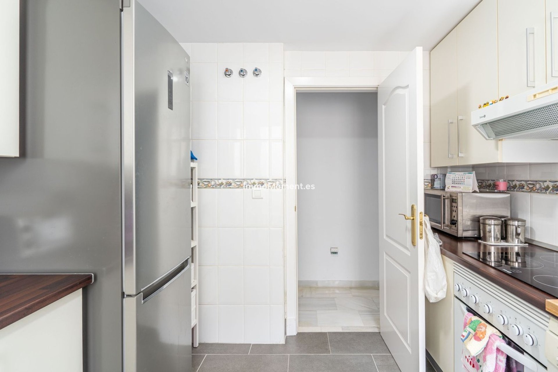 Resale - Apartment - Casares - Doña Julia