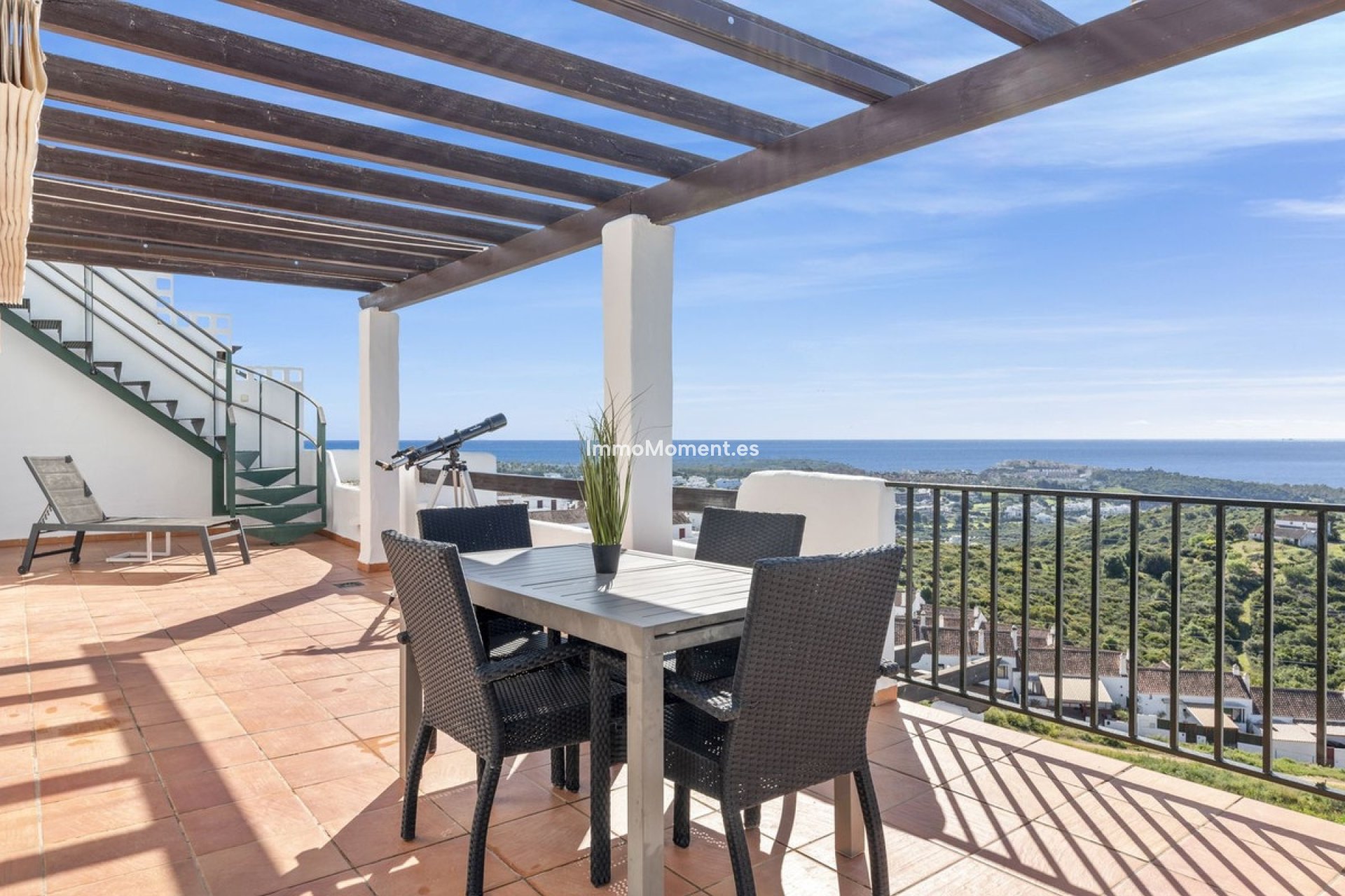 Resale - Apartment - Casares - Doña Julia