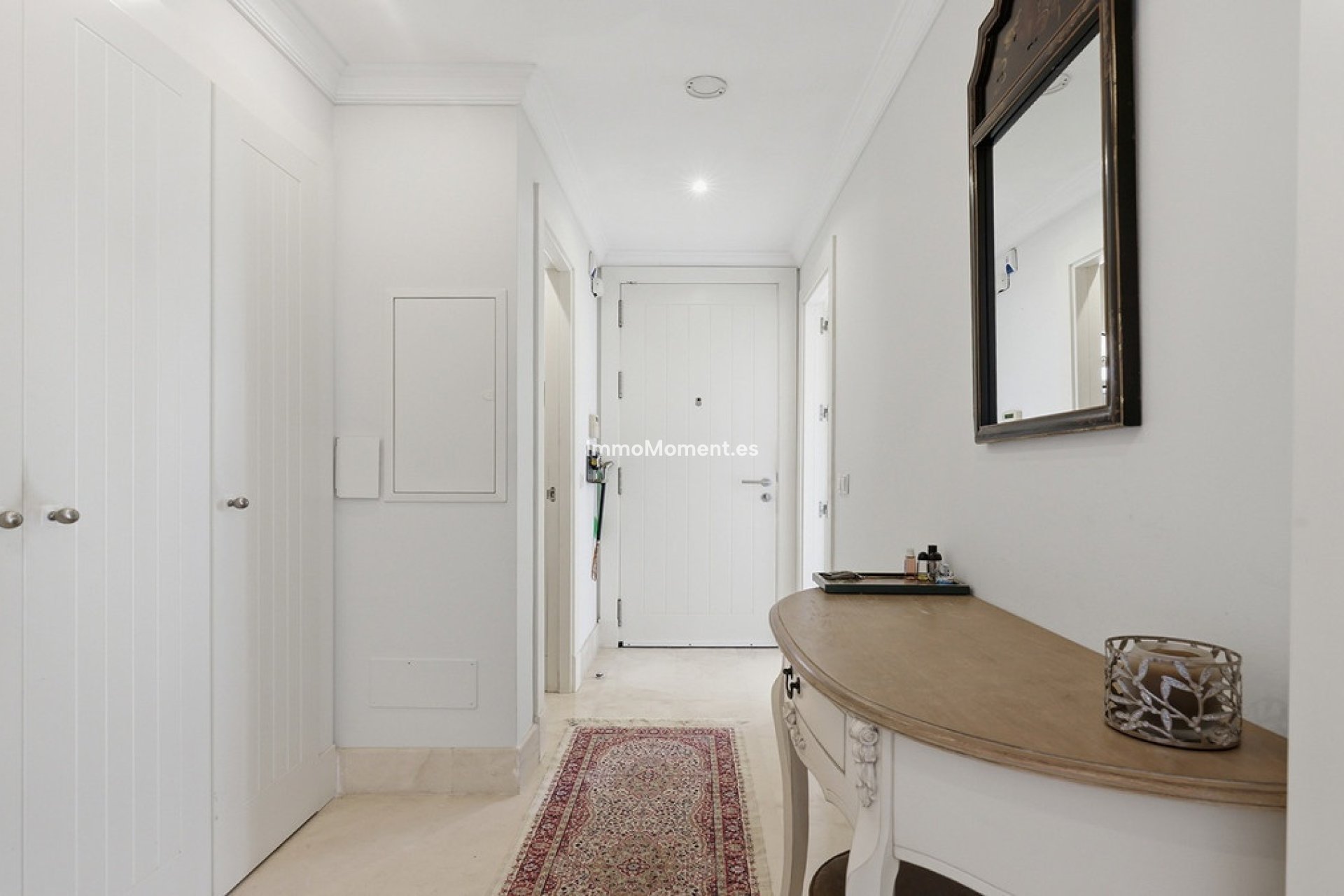 Resale - Apartment - Casares - Doña Julia
