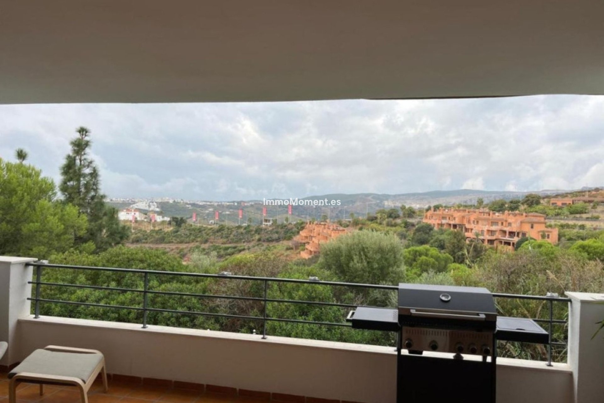 Resale - Apartment - Casares - Doña Julia