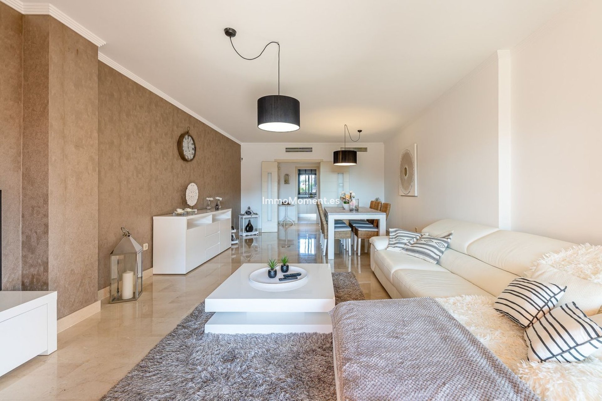 Resale - Apartment - Casares - Doña Julia