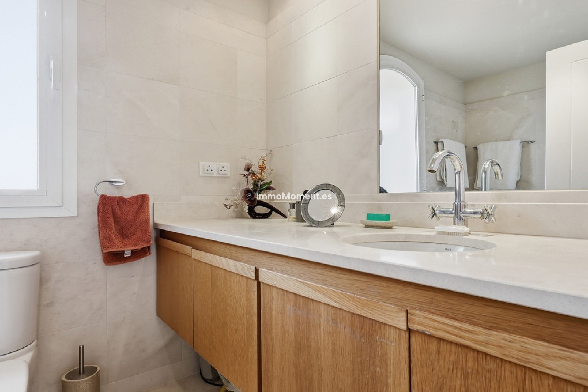 Resale - Apartment - Casares - Doña Julia
