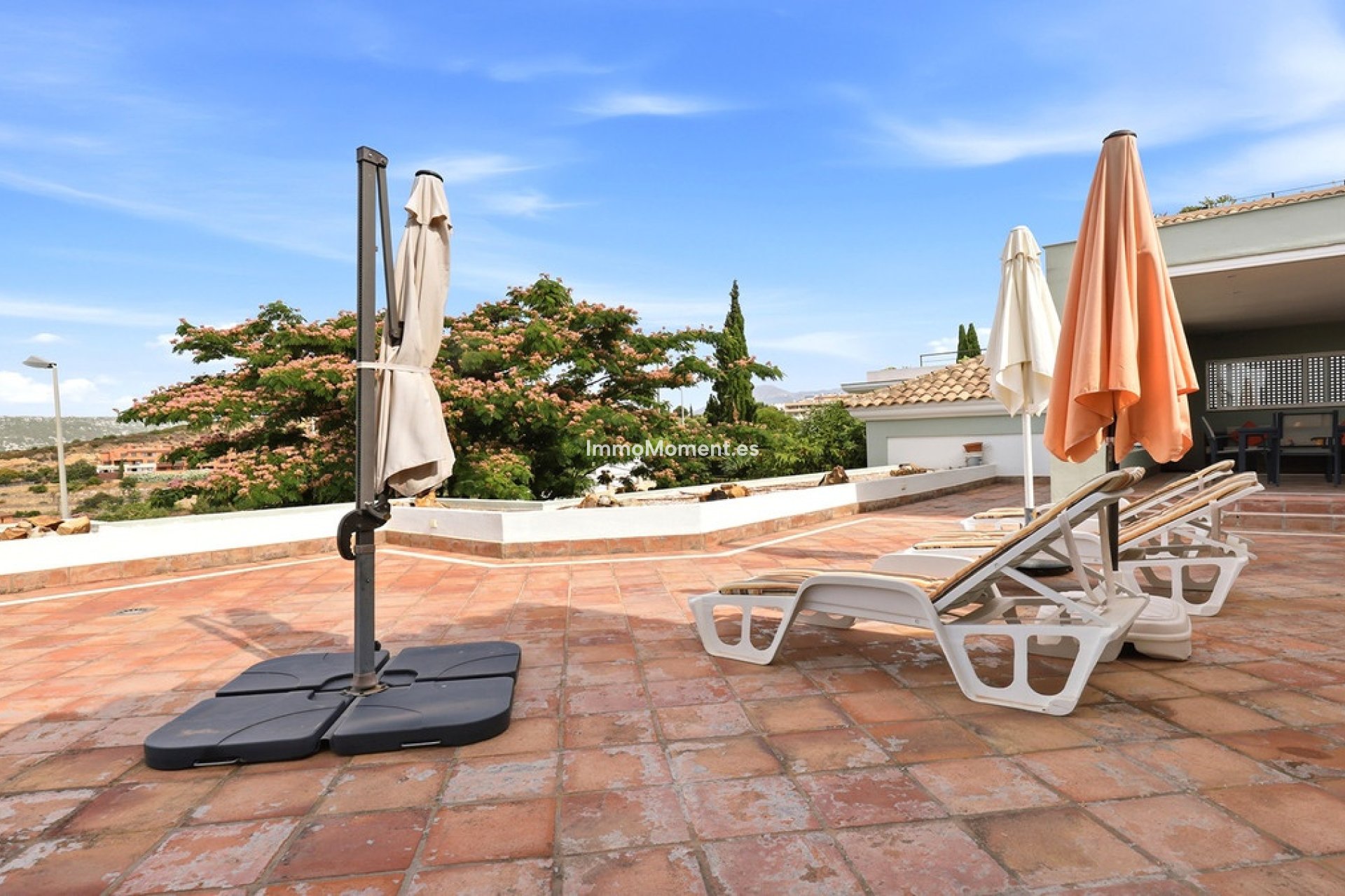 Resale - Apartment - Casares - Doña Julia