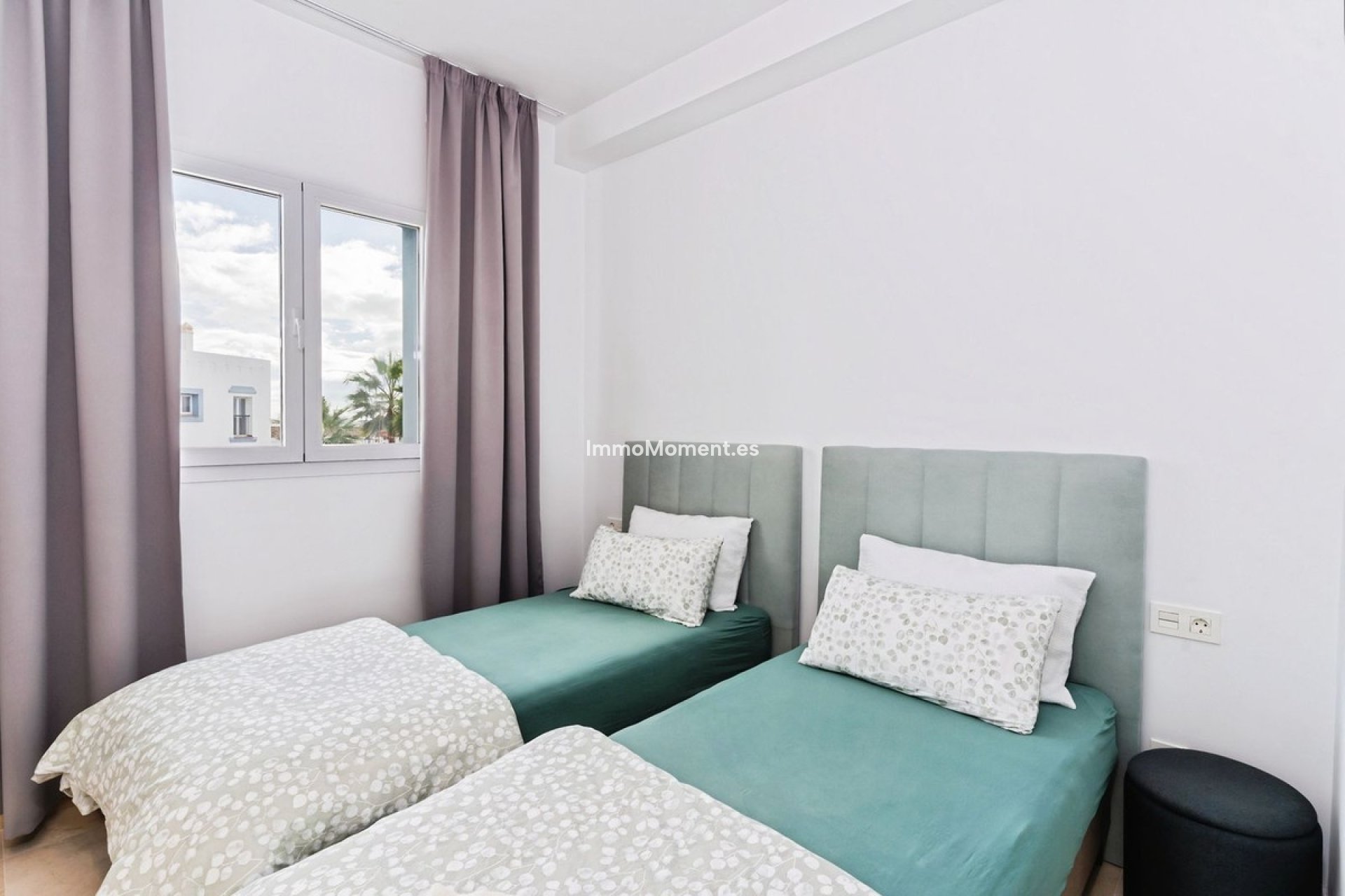 Resale - Apartment - El Paraiso - New Golden Mile