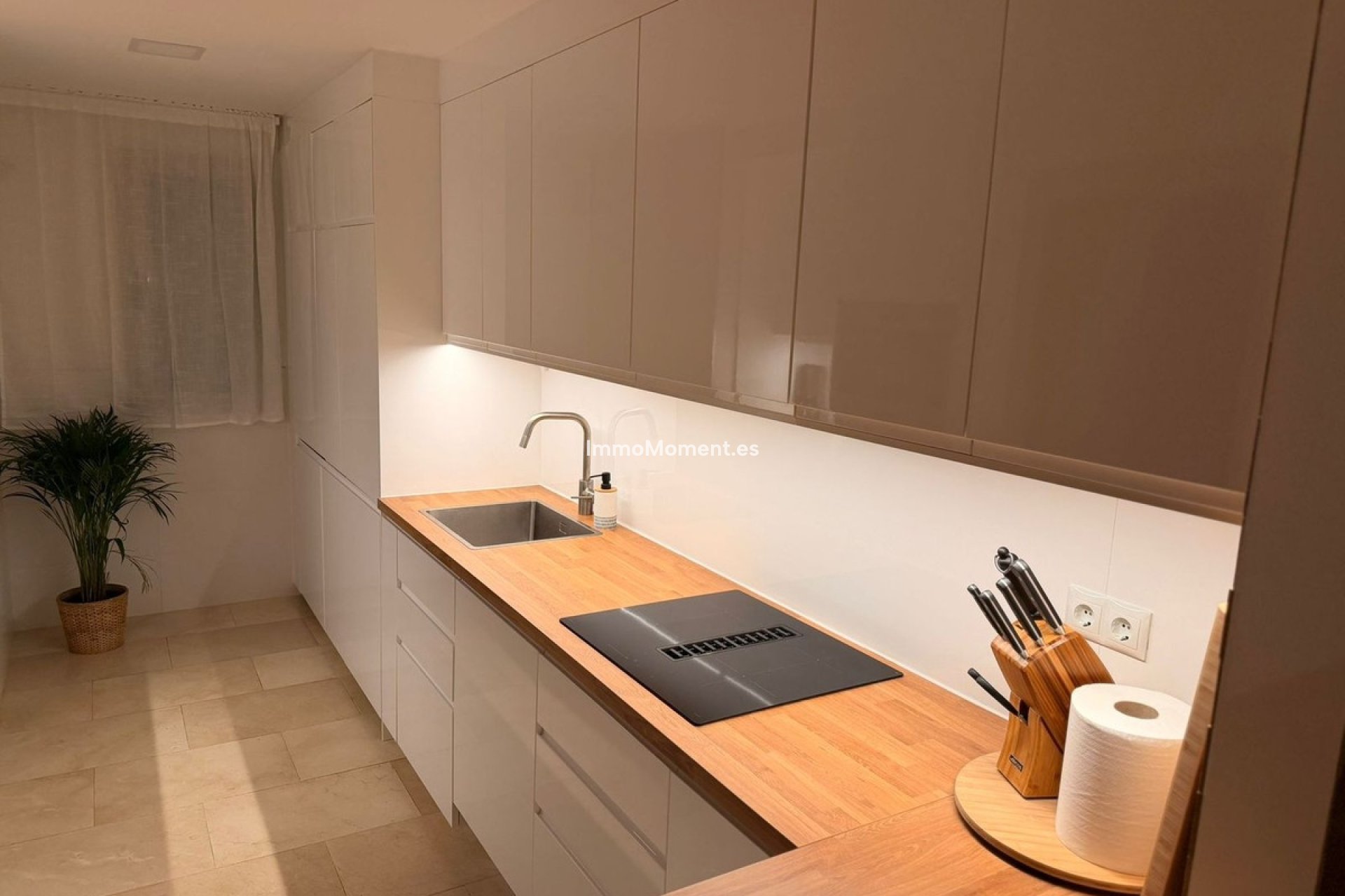 Resale - Apartment - El Paraiso - New Golden Mile