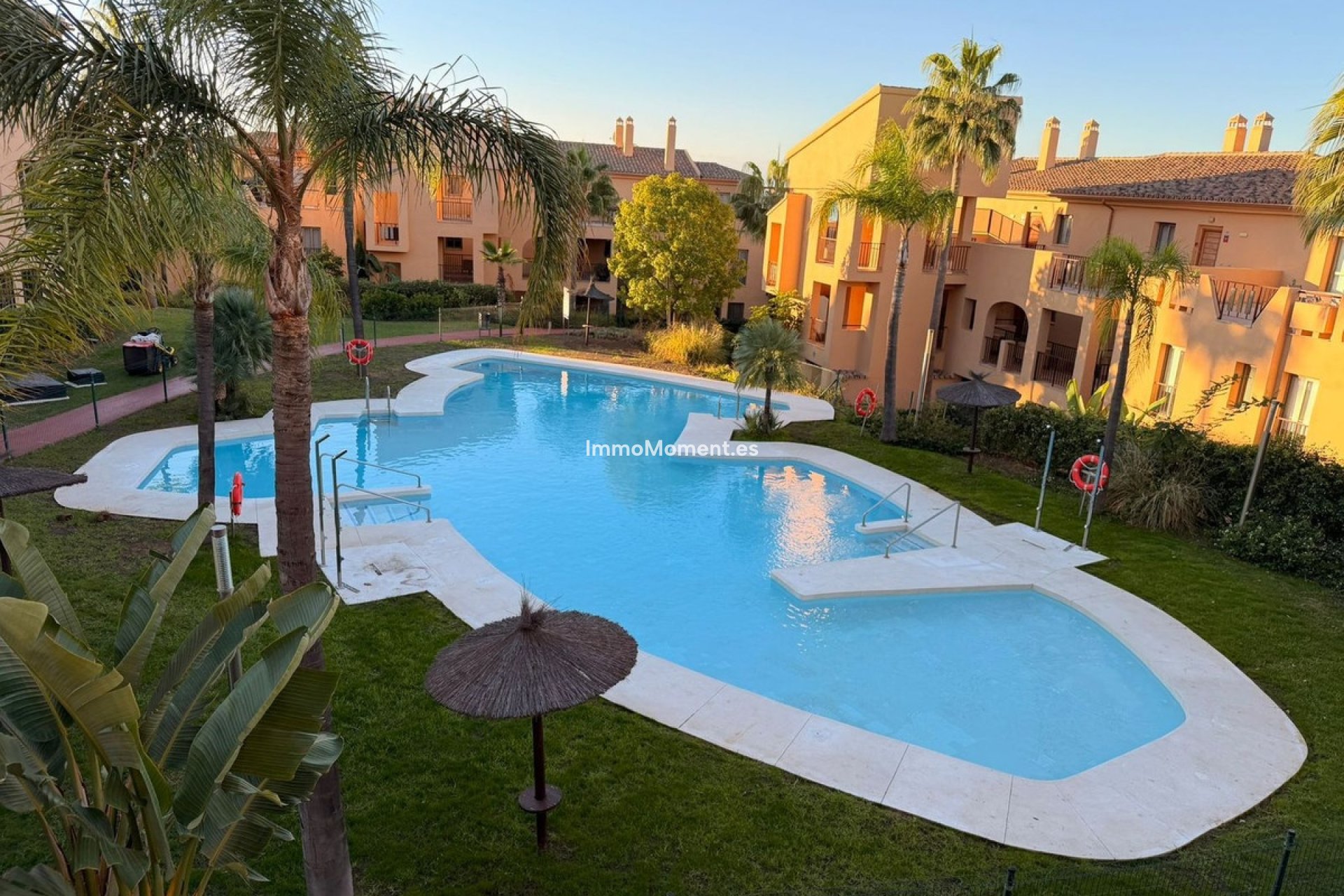 Resale - Apartment - El Paraiso - New Golden Mile