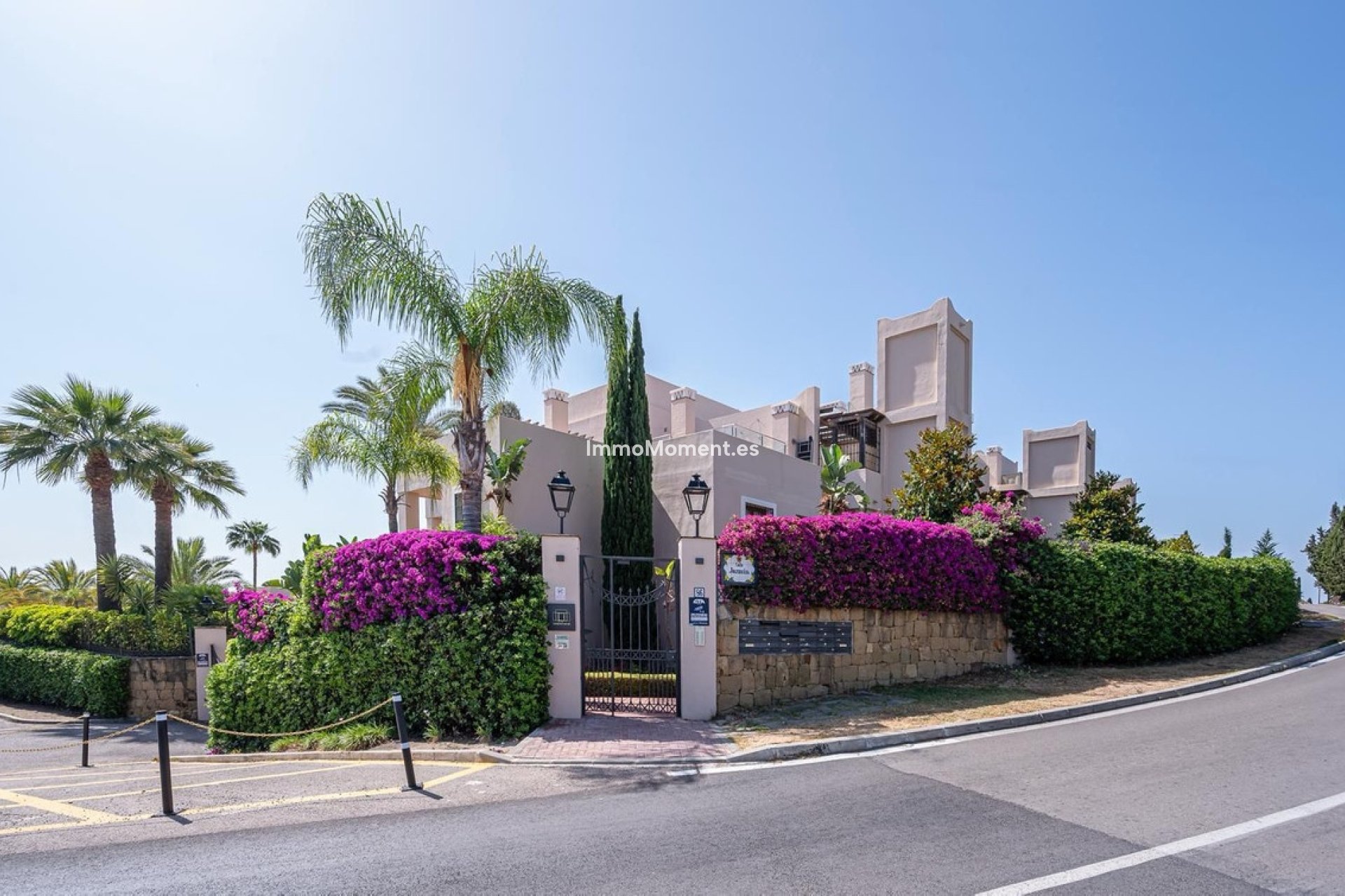 Resale - Apartment - El Paraiso - New Golden Mile