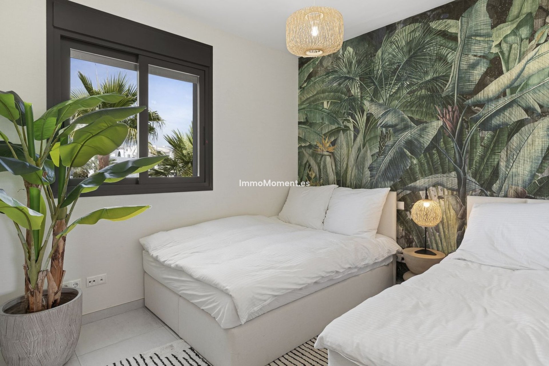 Resale - Apartment - El Paraiso - New Golden Mile