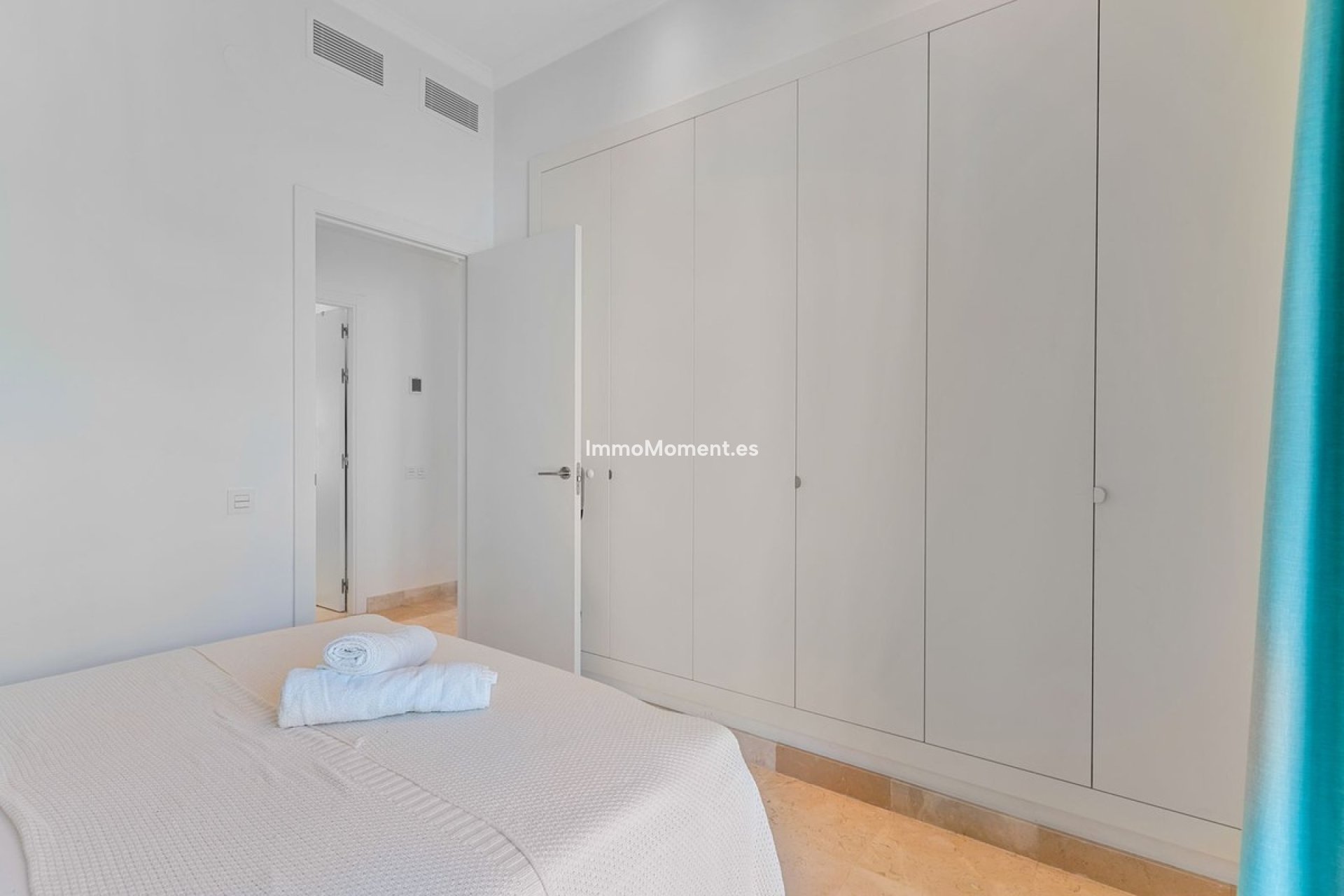 Resale - Apartment - El Paraiso - New Golden Mile