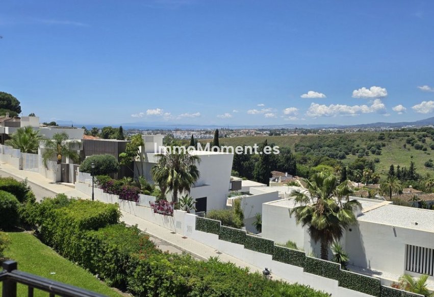 Resale - Apartment - El Paraiso - New Golden Mile