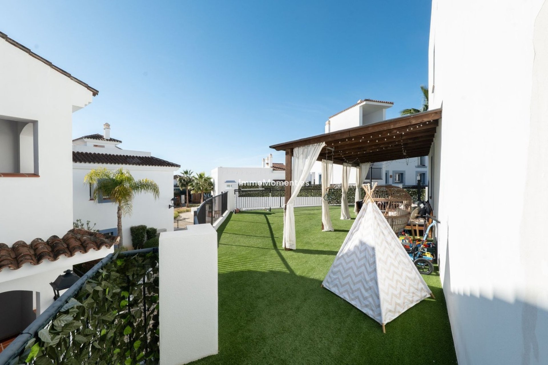 Resale - Apartment - El Paraiso - New Golden Mile