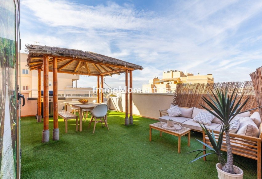 Resale - Apartment - Elche - Elche Centro