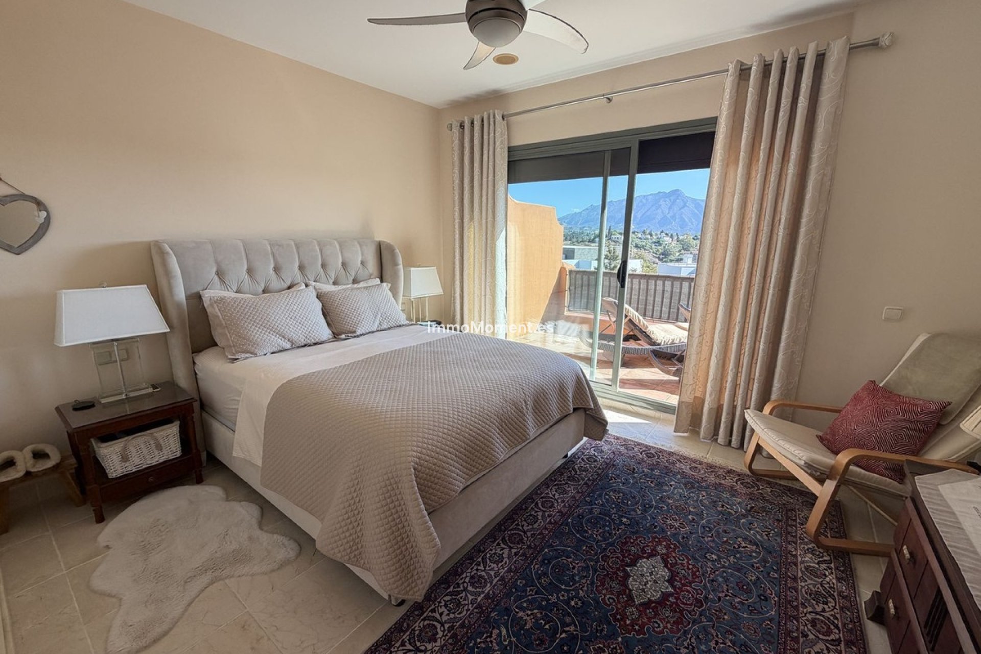 Resale - Apartment - Estepona - Atalaya
