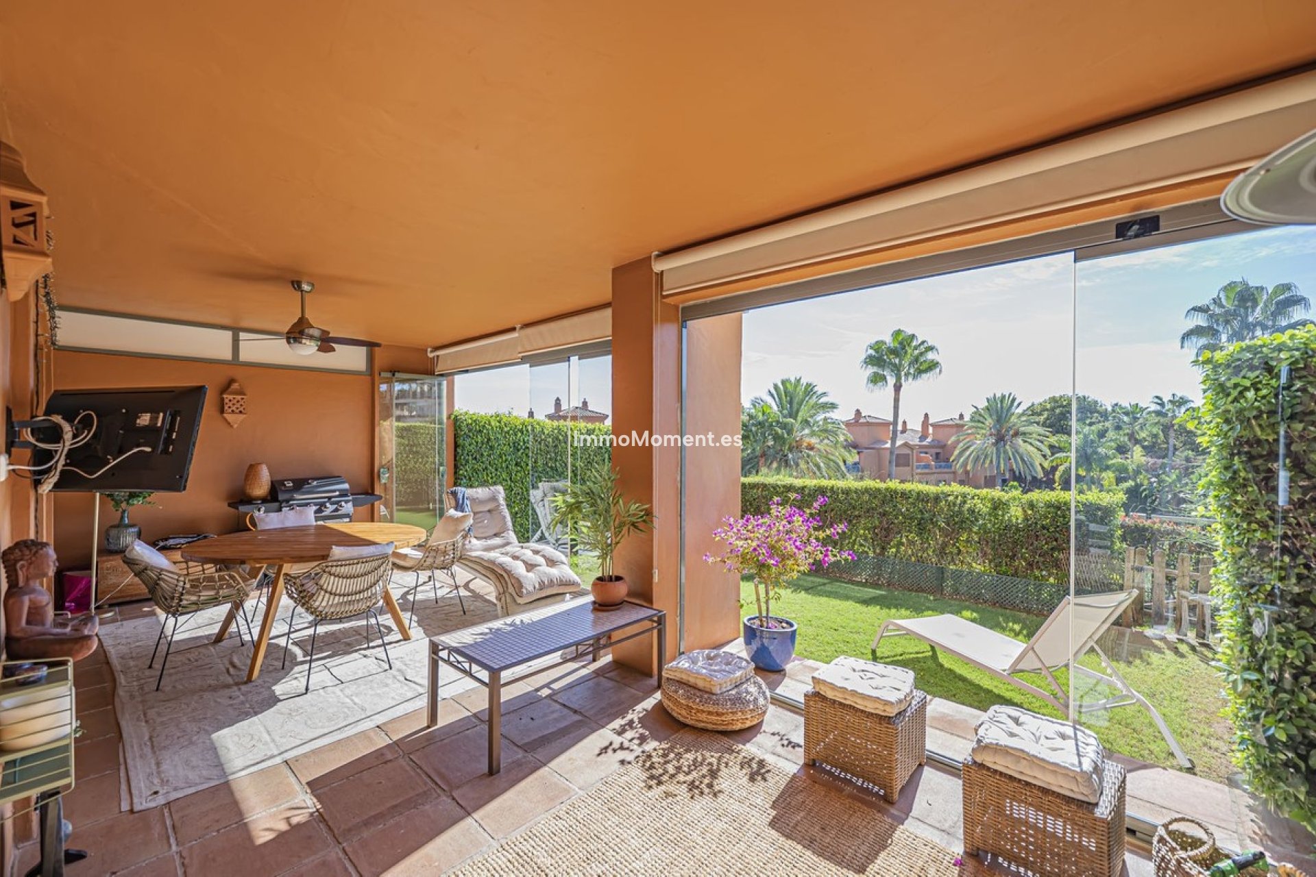 Resale - Apartment - Estepona - Atalaya