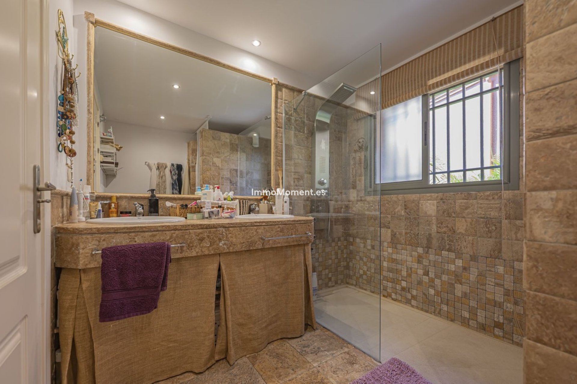 Resale - Apartment - Estepona - Atalaya