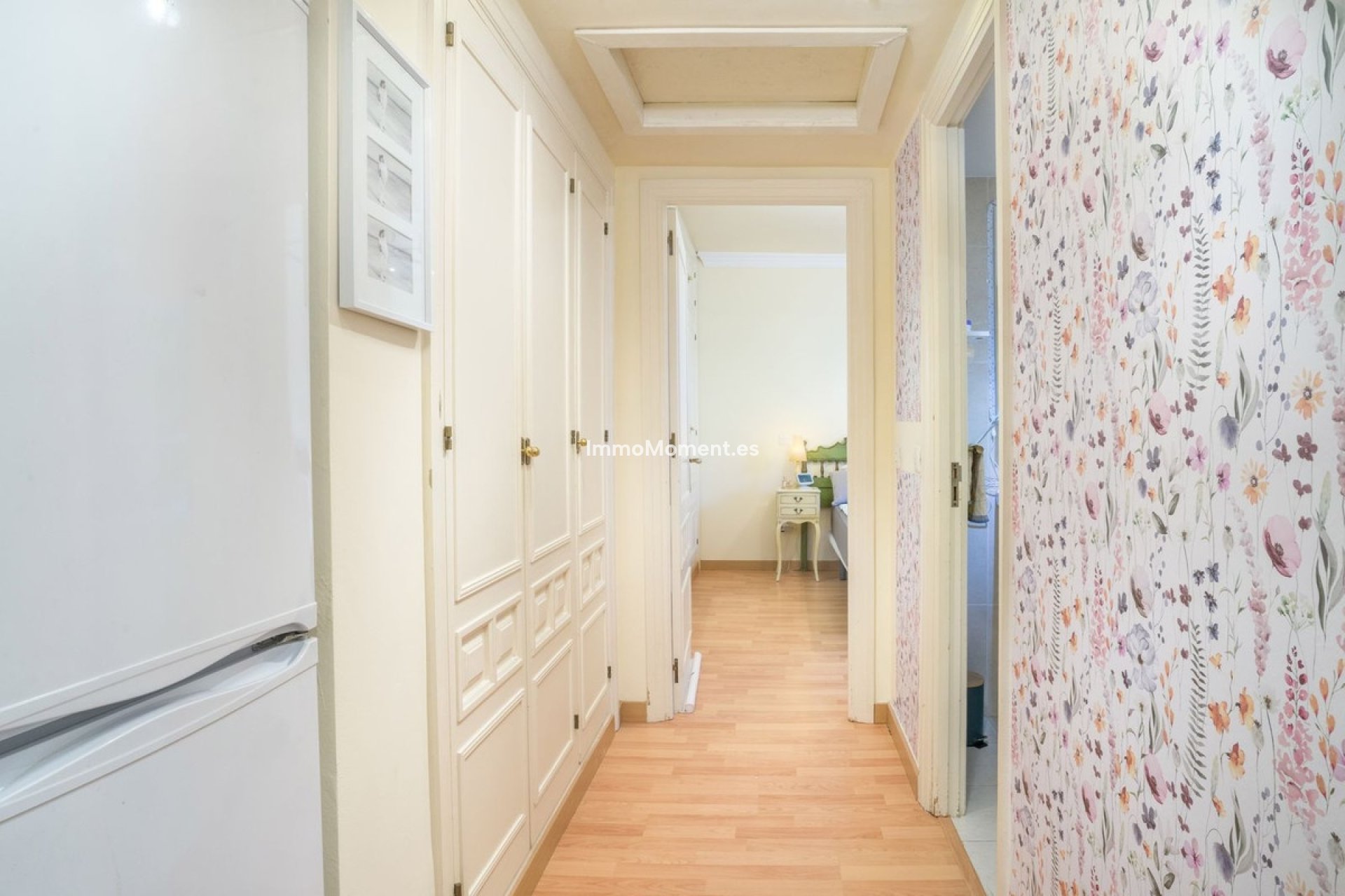 Resale - Apartment - Estepona - Atalaya