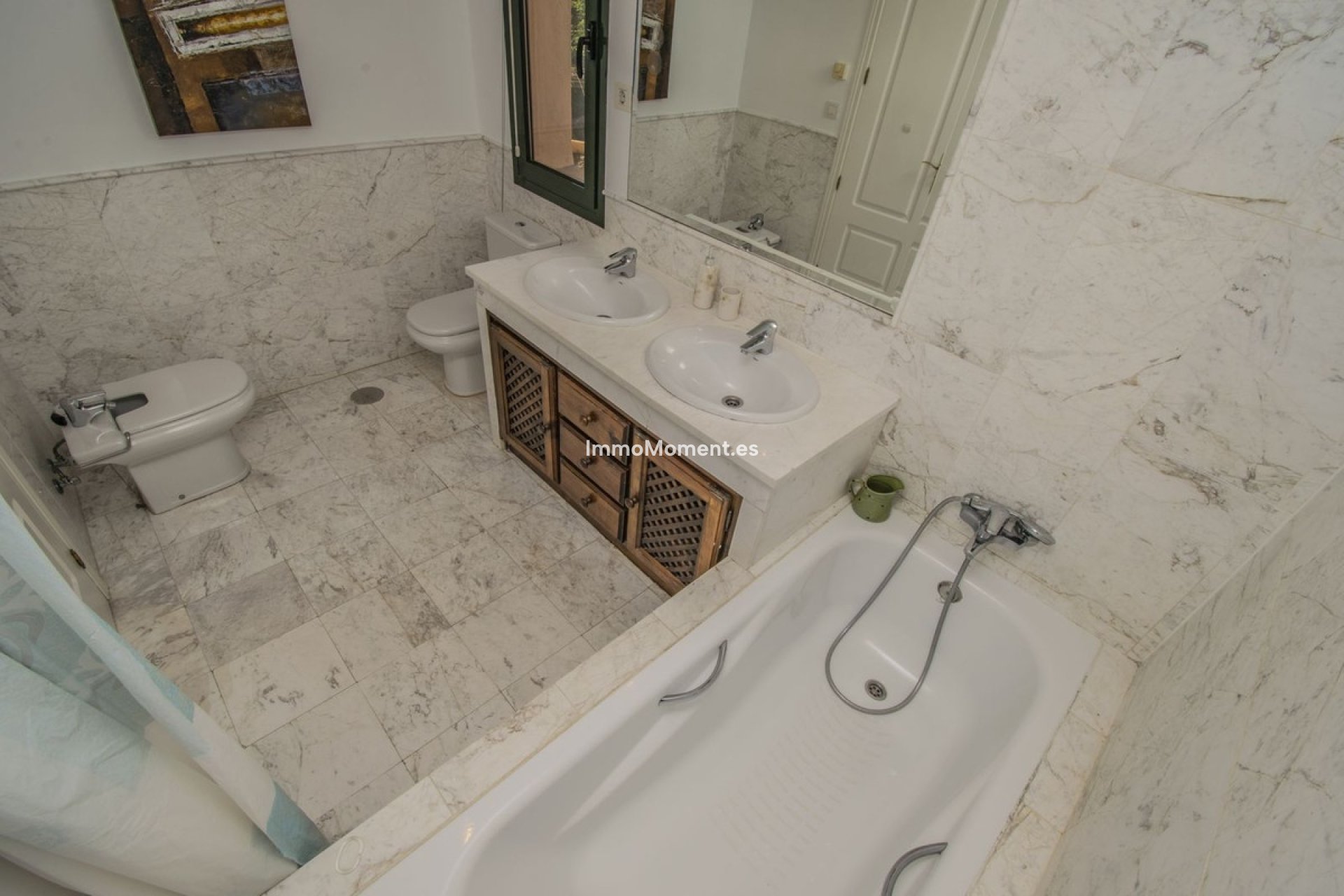 Resale - Apartment - Estepona - Atalaya