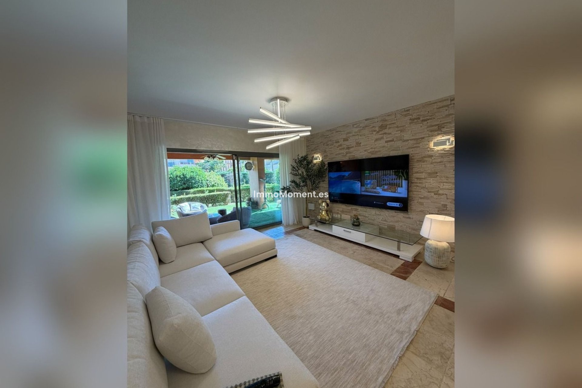 Resale - Apartment - Estepona - Atalaya