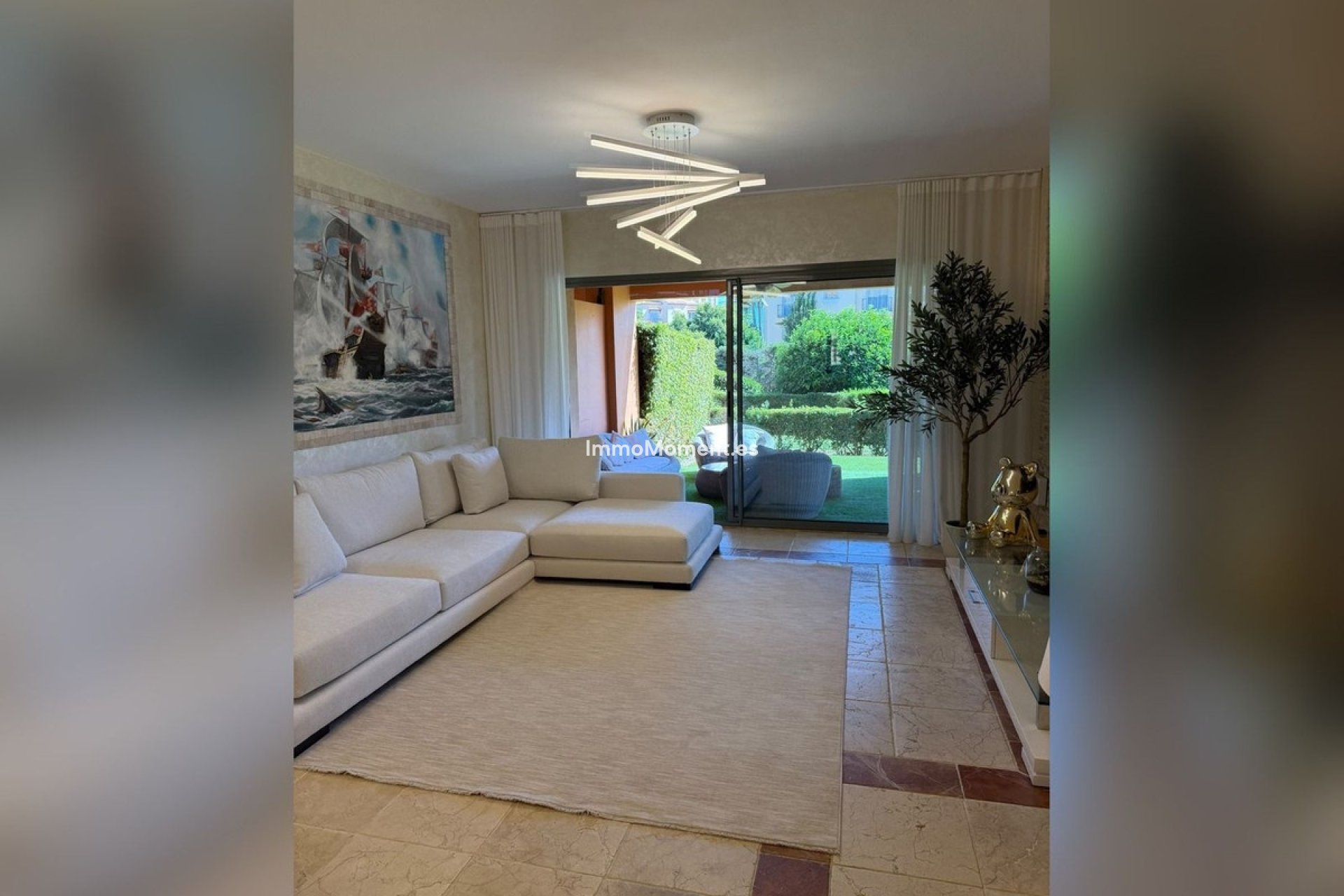 Resale - Apartment - Estepona - Atalaya
