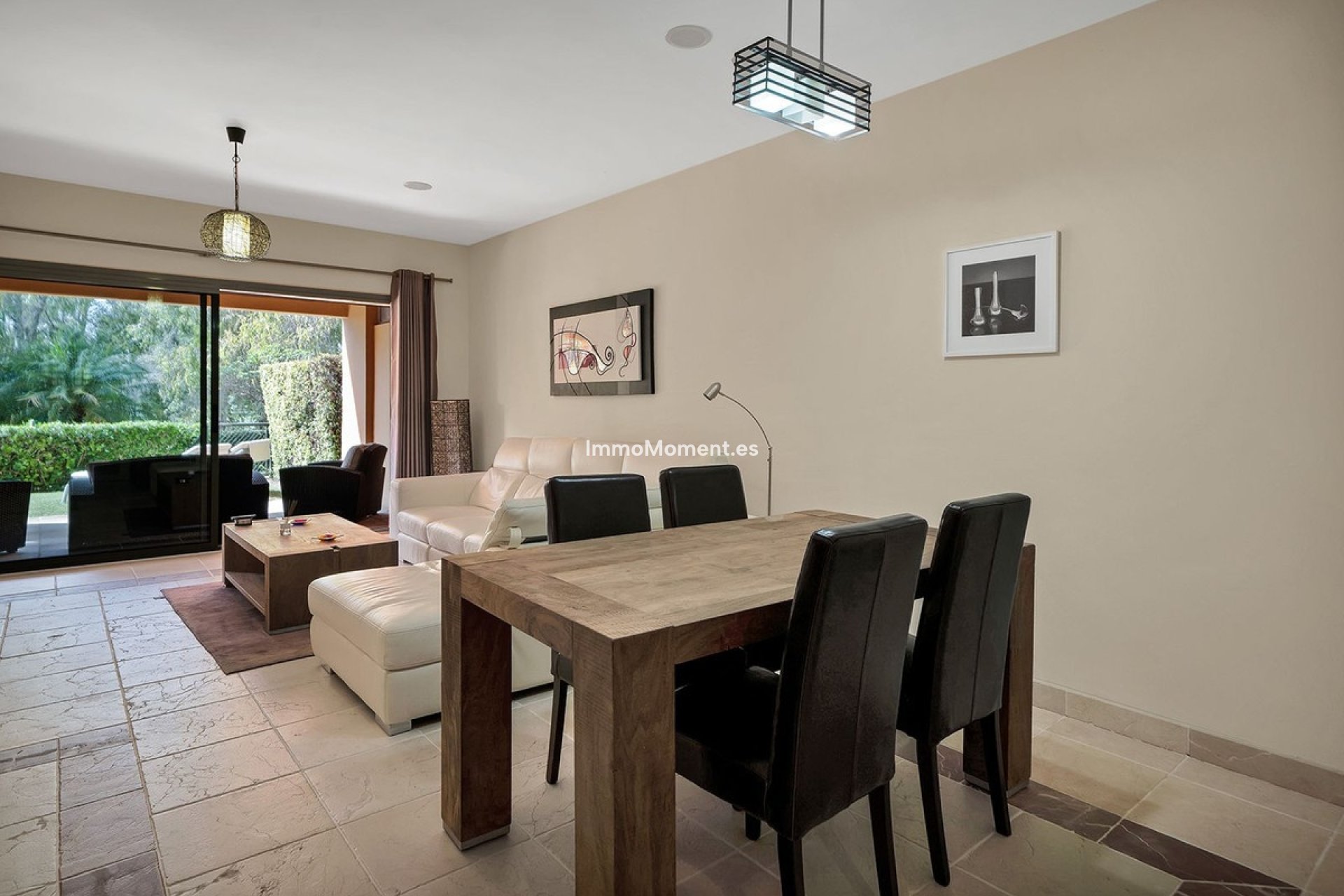 Resale - Apartment - Estepona - Atalaya