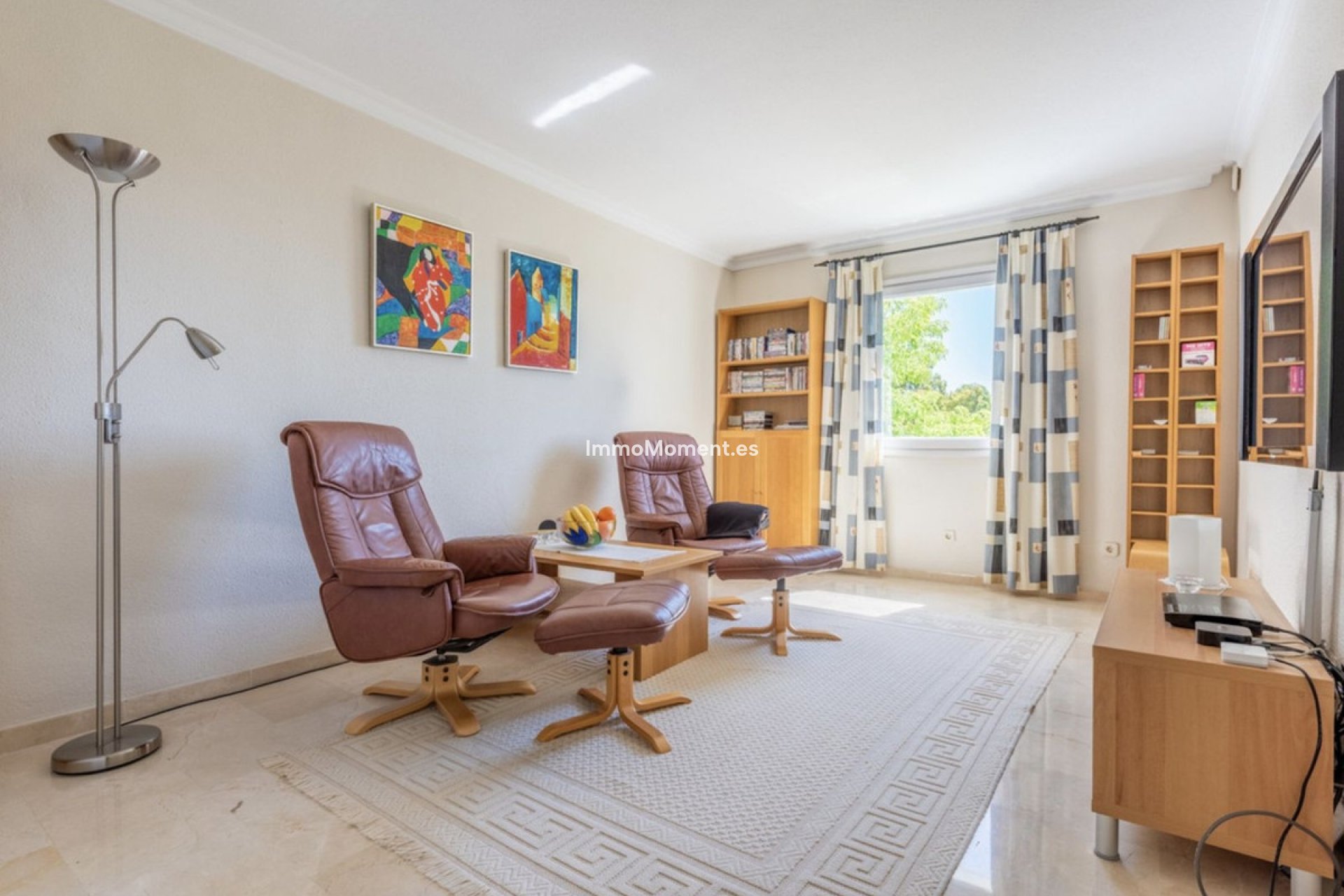 Resale - Apartment - Estepona - Atalaya