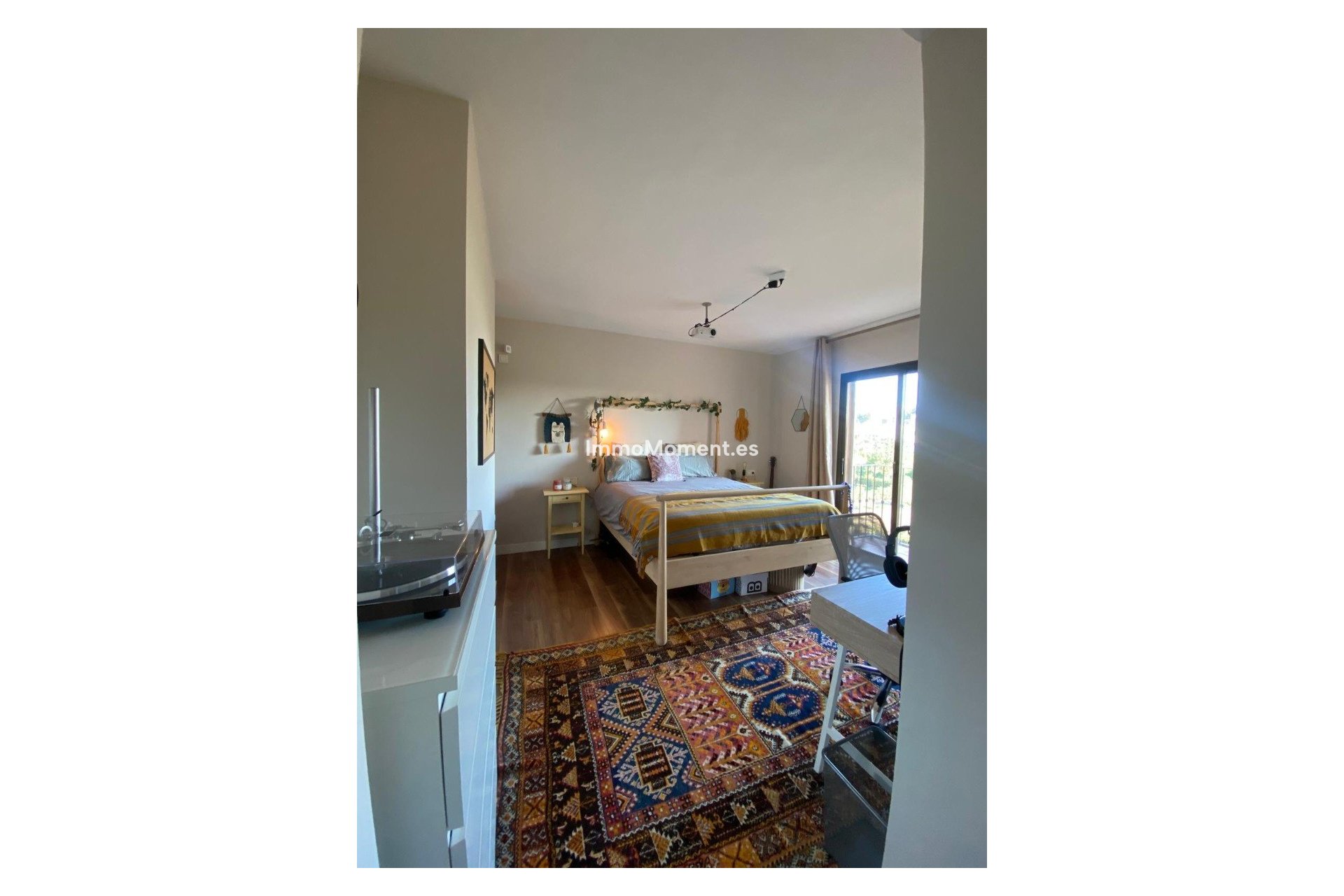 Resale - Apartment - Estepona - Atalaya