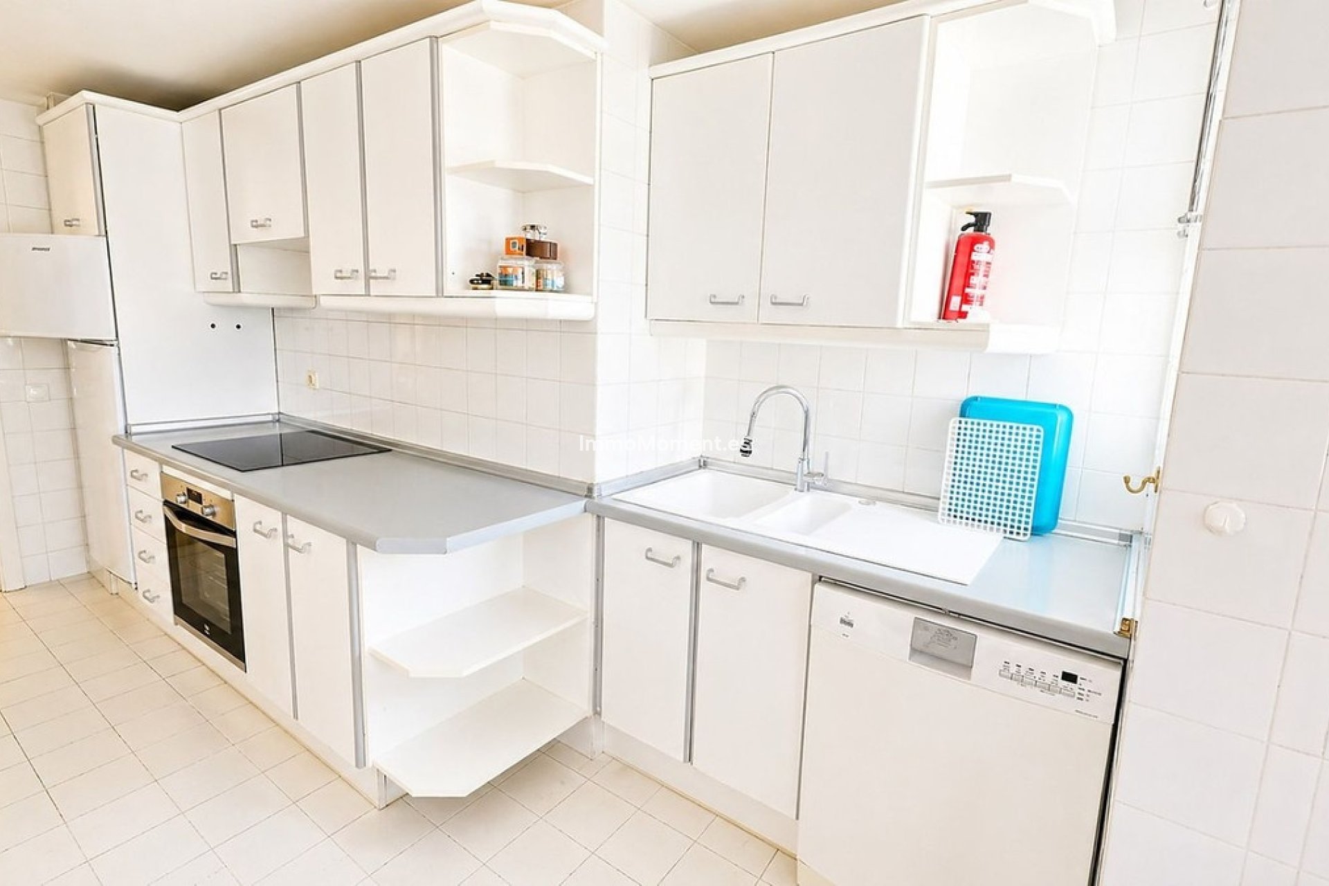 Resale - Apartment - Estepona - Atalaya