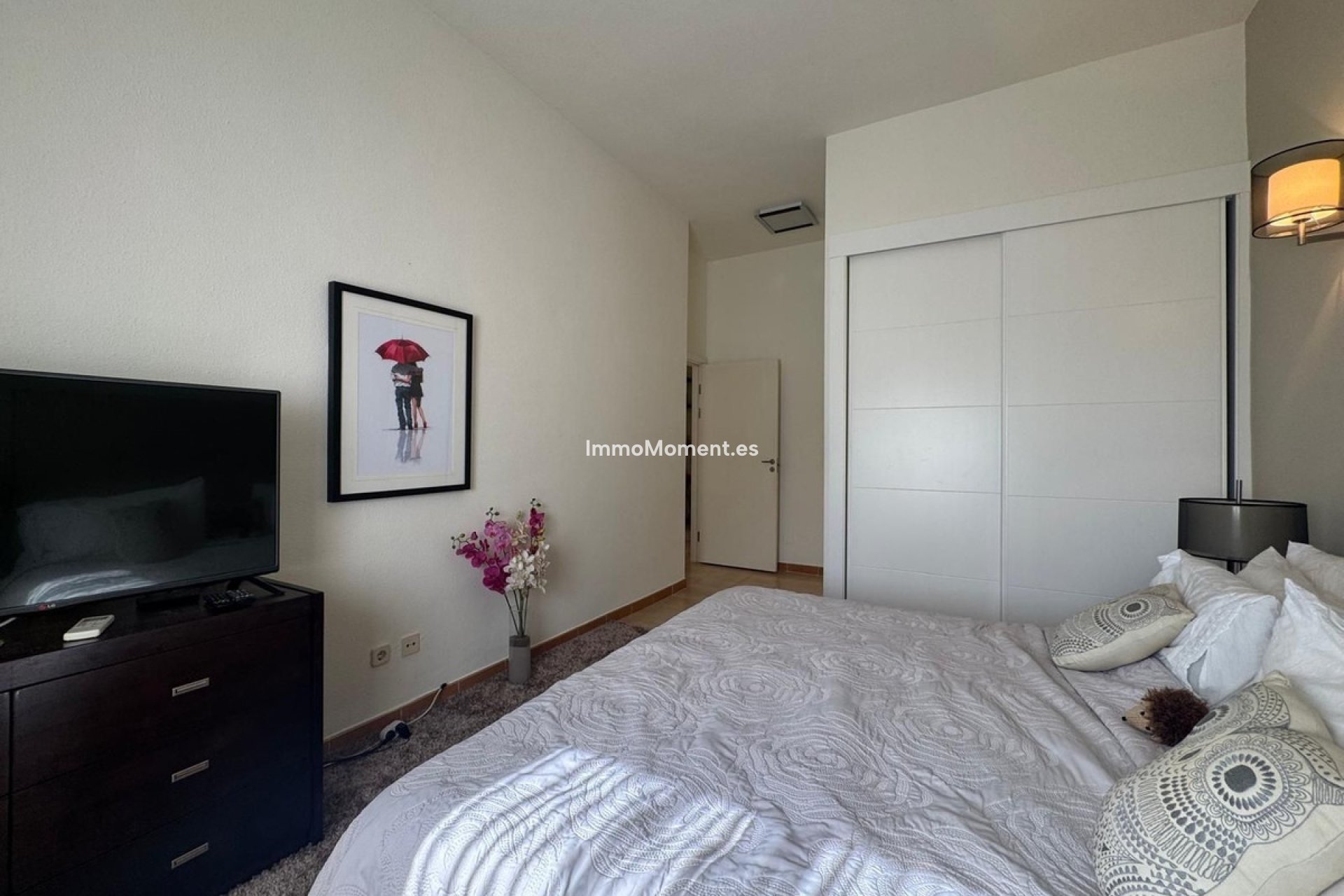 Resale - Apartment - Estepona - Atalaya