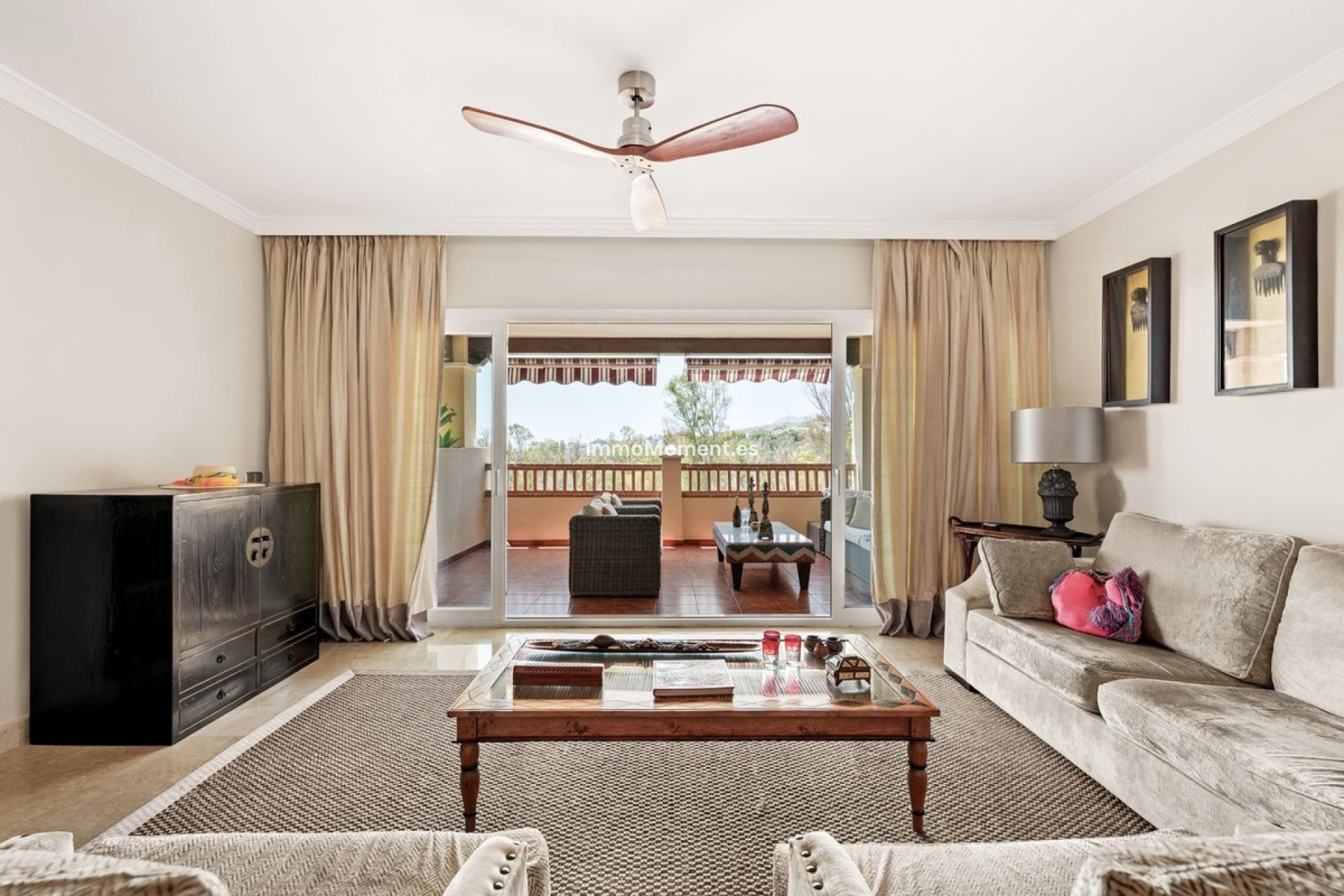 Resale - Apartment - Estepona - Atalaya