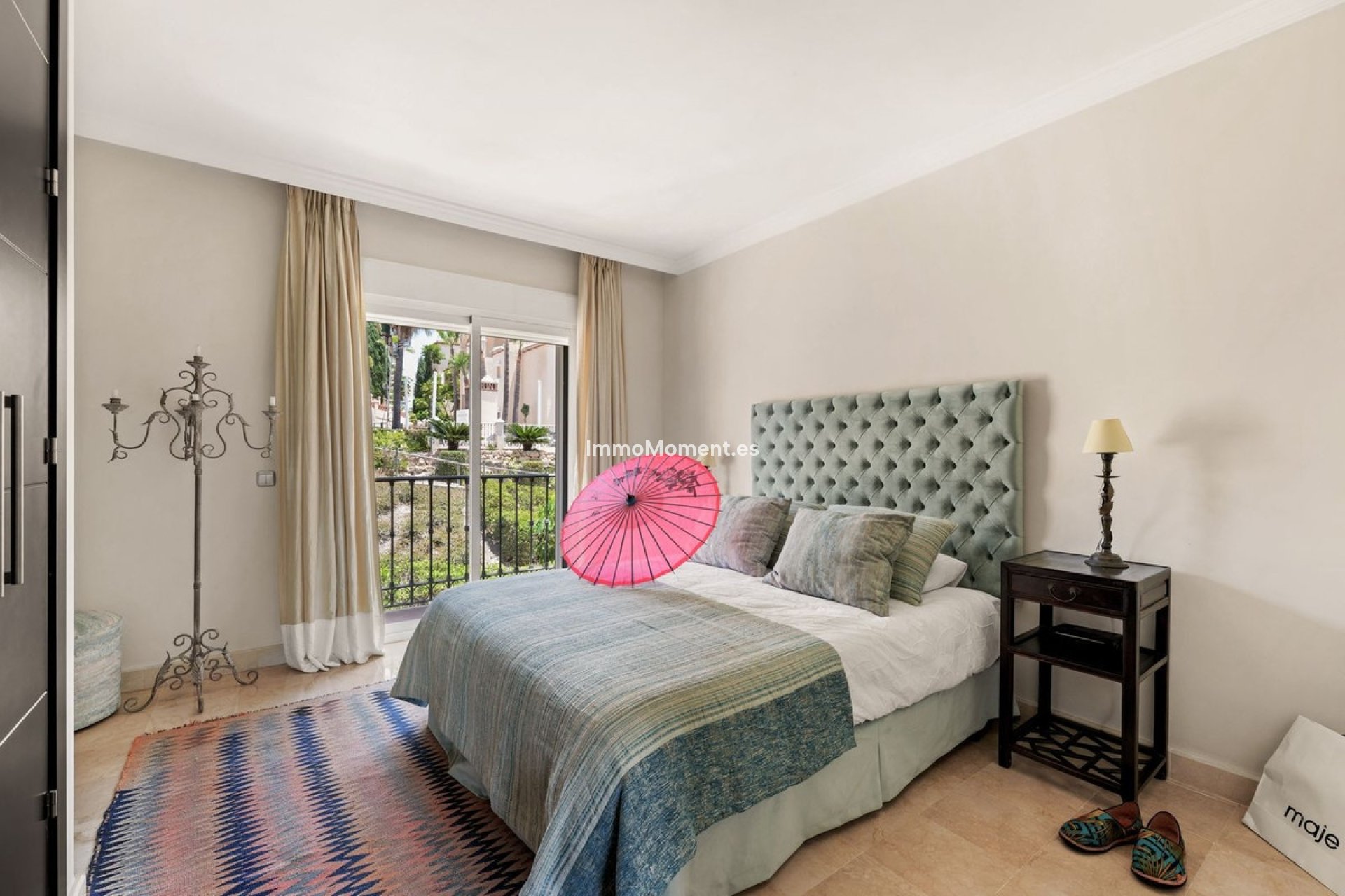 Resale - Apartment - Estepona - Atalaya