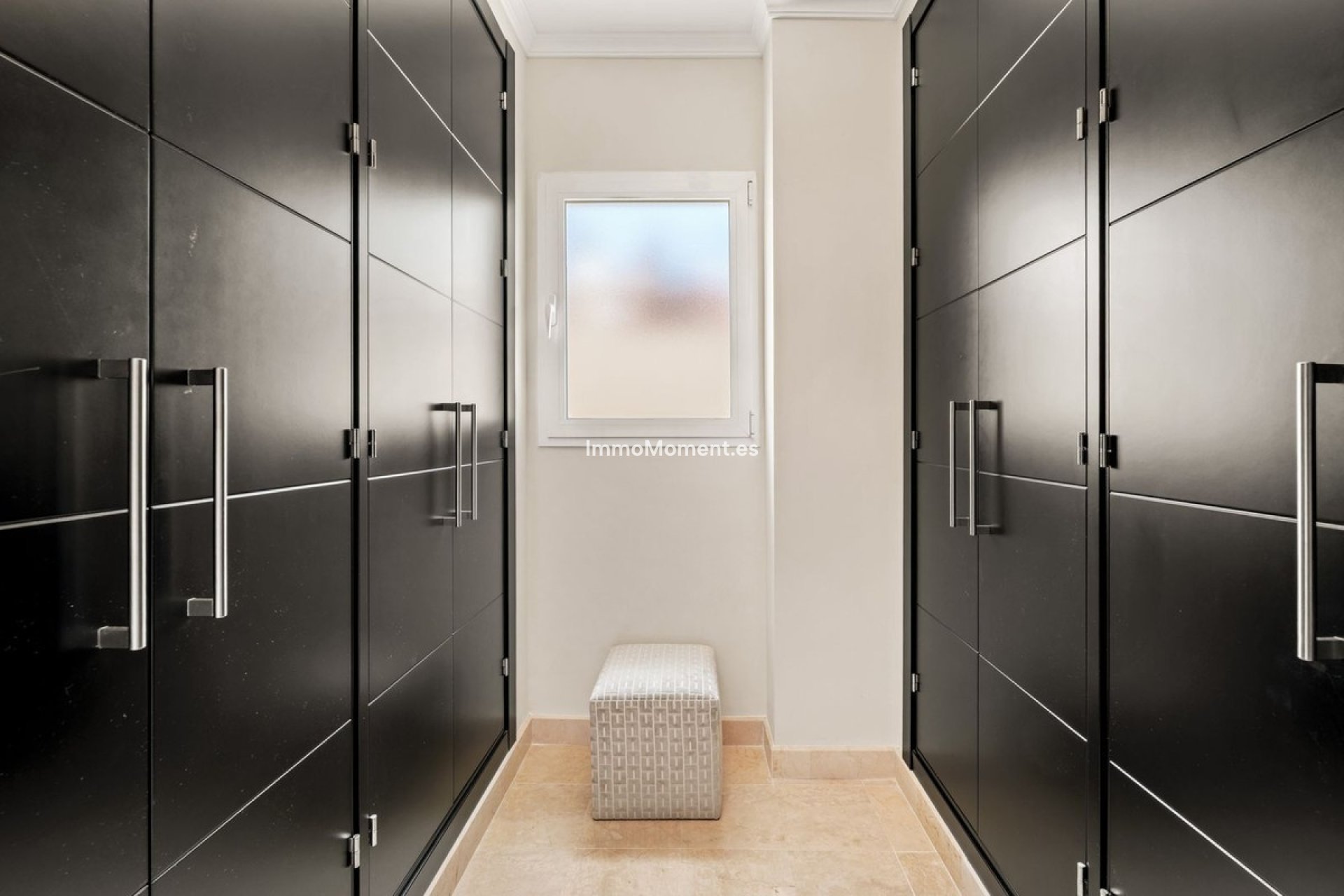 Resale - Apartment - Estepona - Atalaya