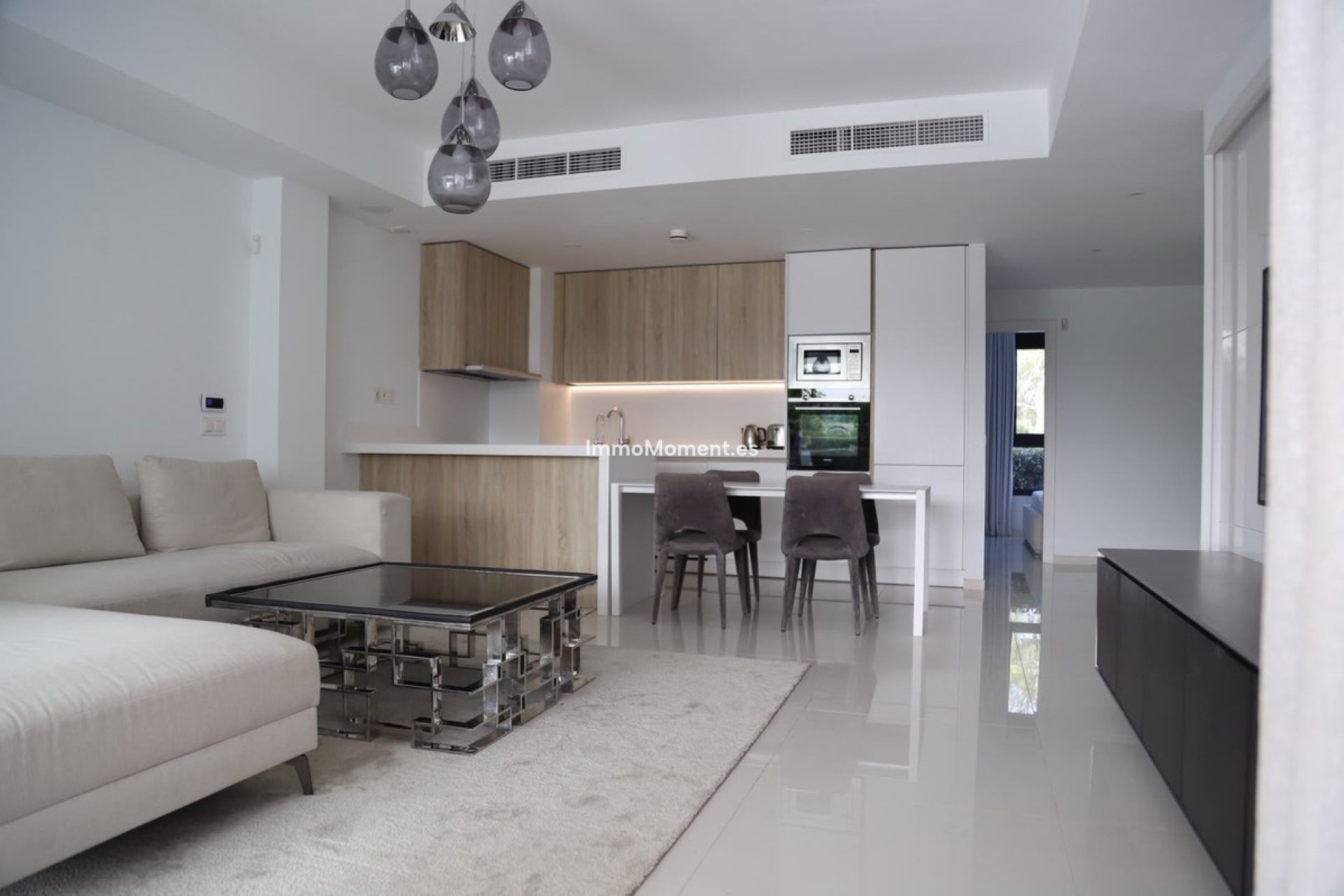 Resale - Apartment - Estepona - Atalaya