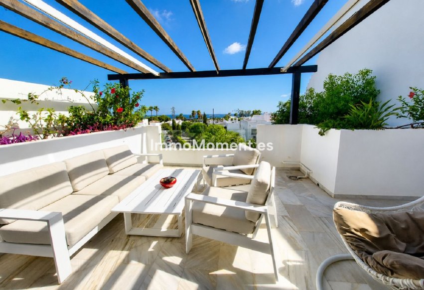Resale - Apartment - Estepona - Bel Air