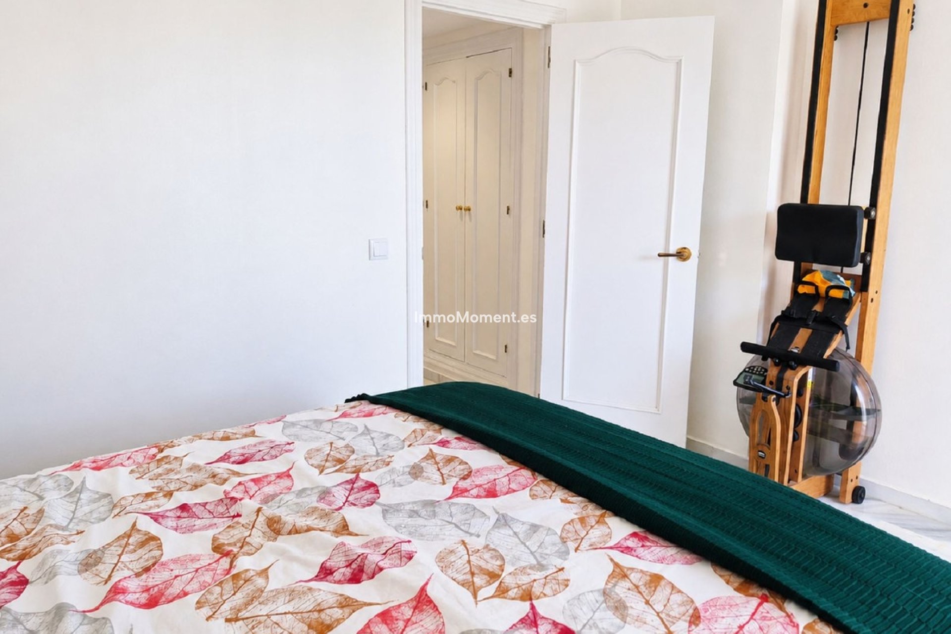Resale - Apartment - Estepona - Bel Air