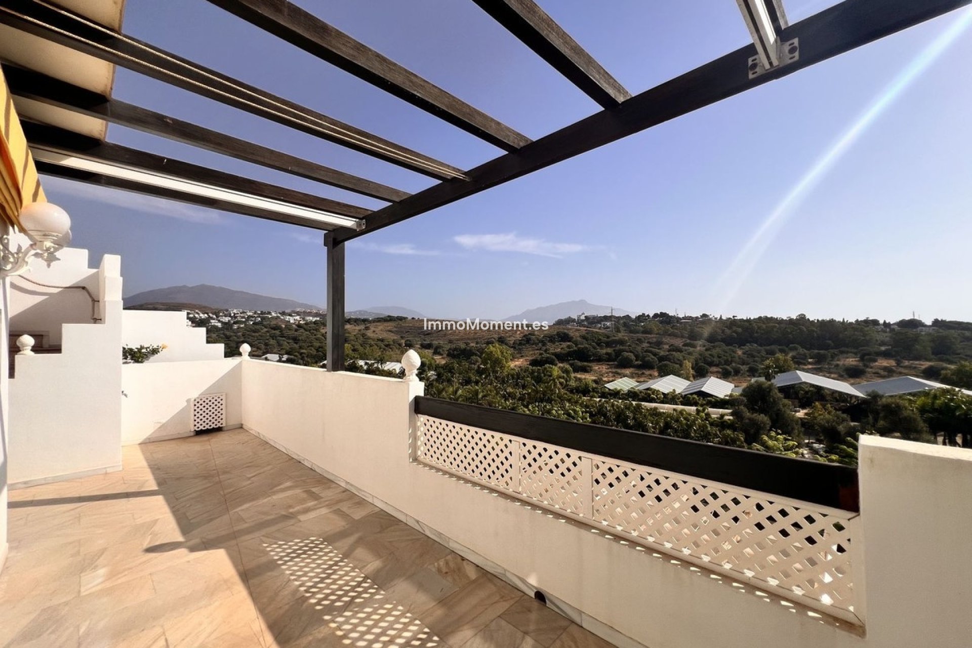 Resale - Apartment - Estepona - Bel Air