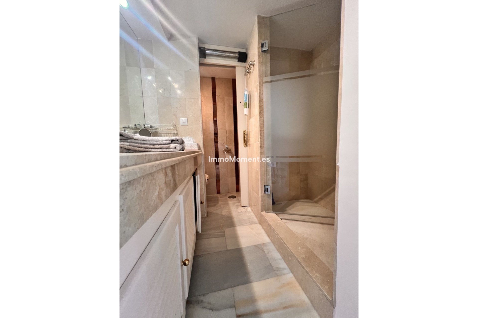 Resale - Apartment - Estepona - Bel Air