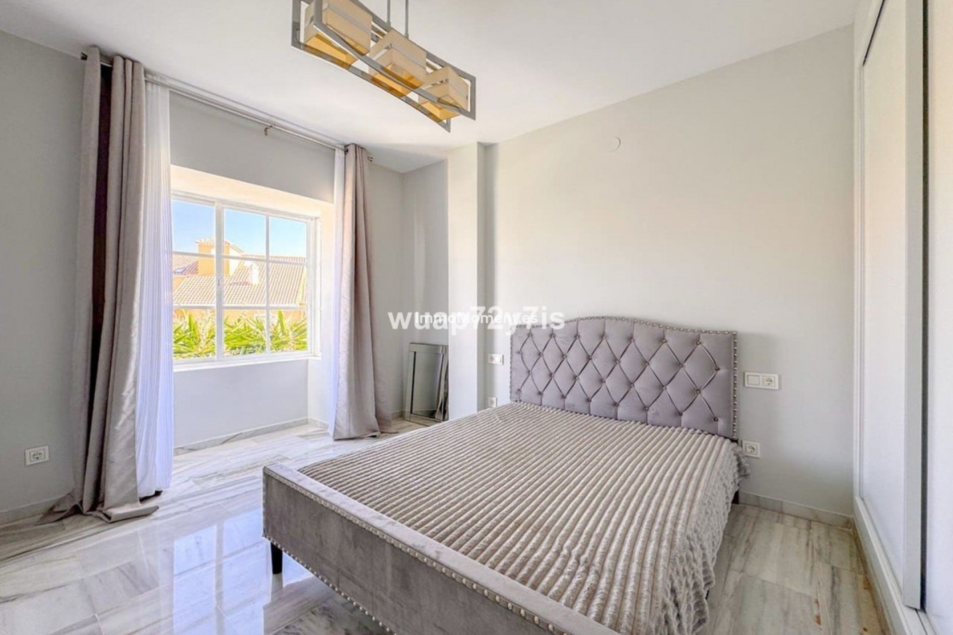 Resale - Apartment - Estepona - Bel Air