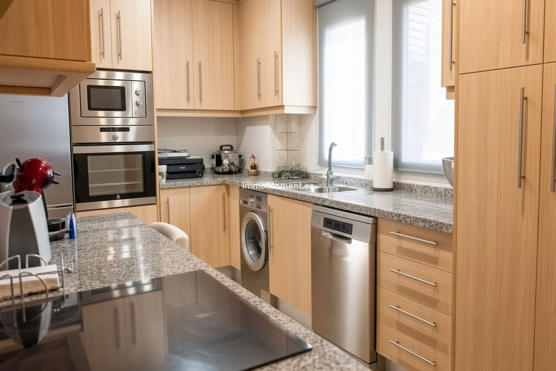 Resale - Apartment - Estepona - Bel Air